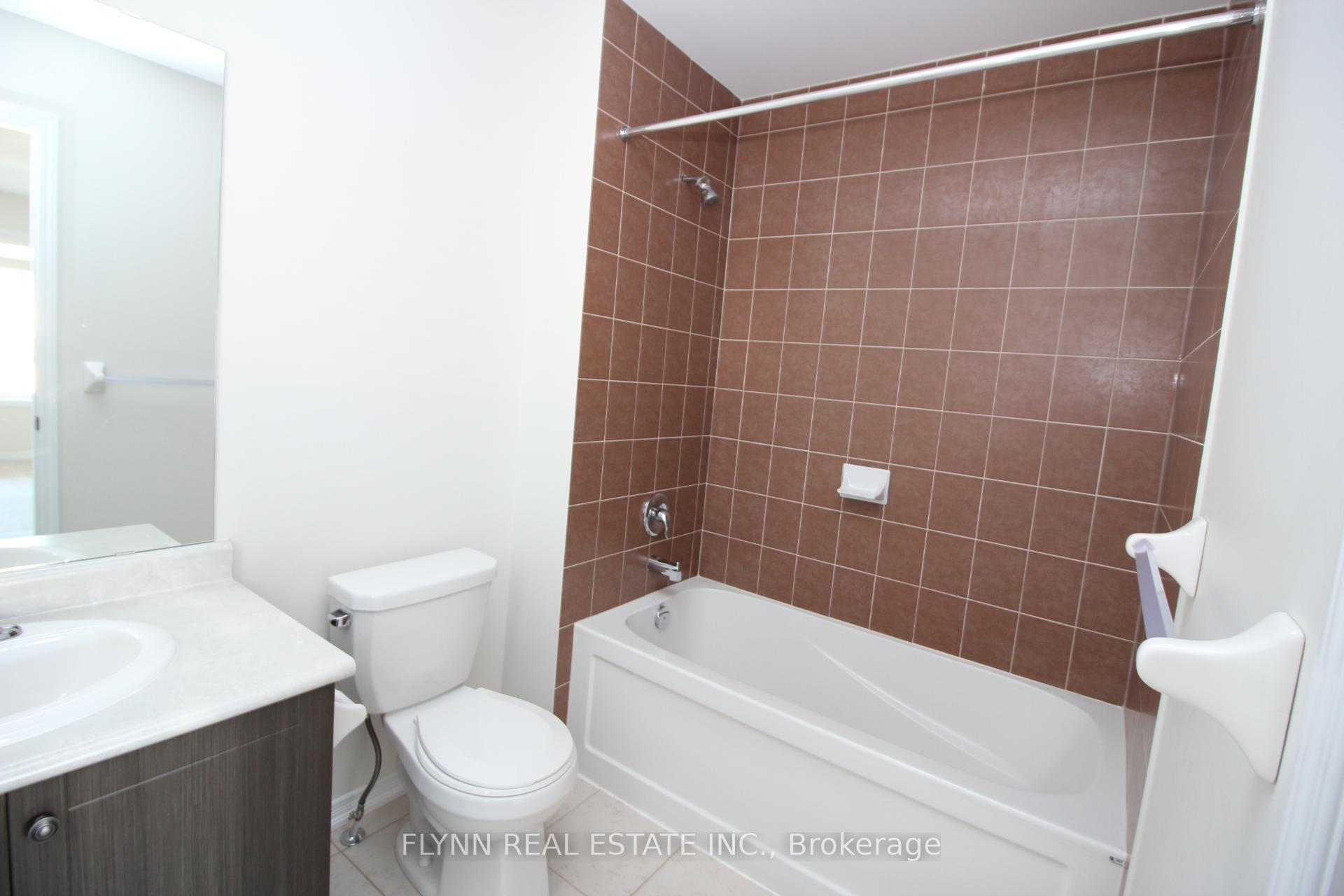 Photo 25 of 7804 Juneberry Drive, Niagara Falls, Brown — HOMEH