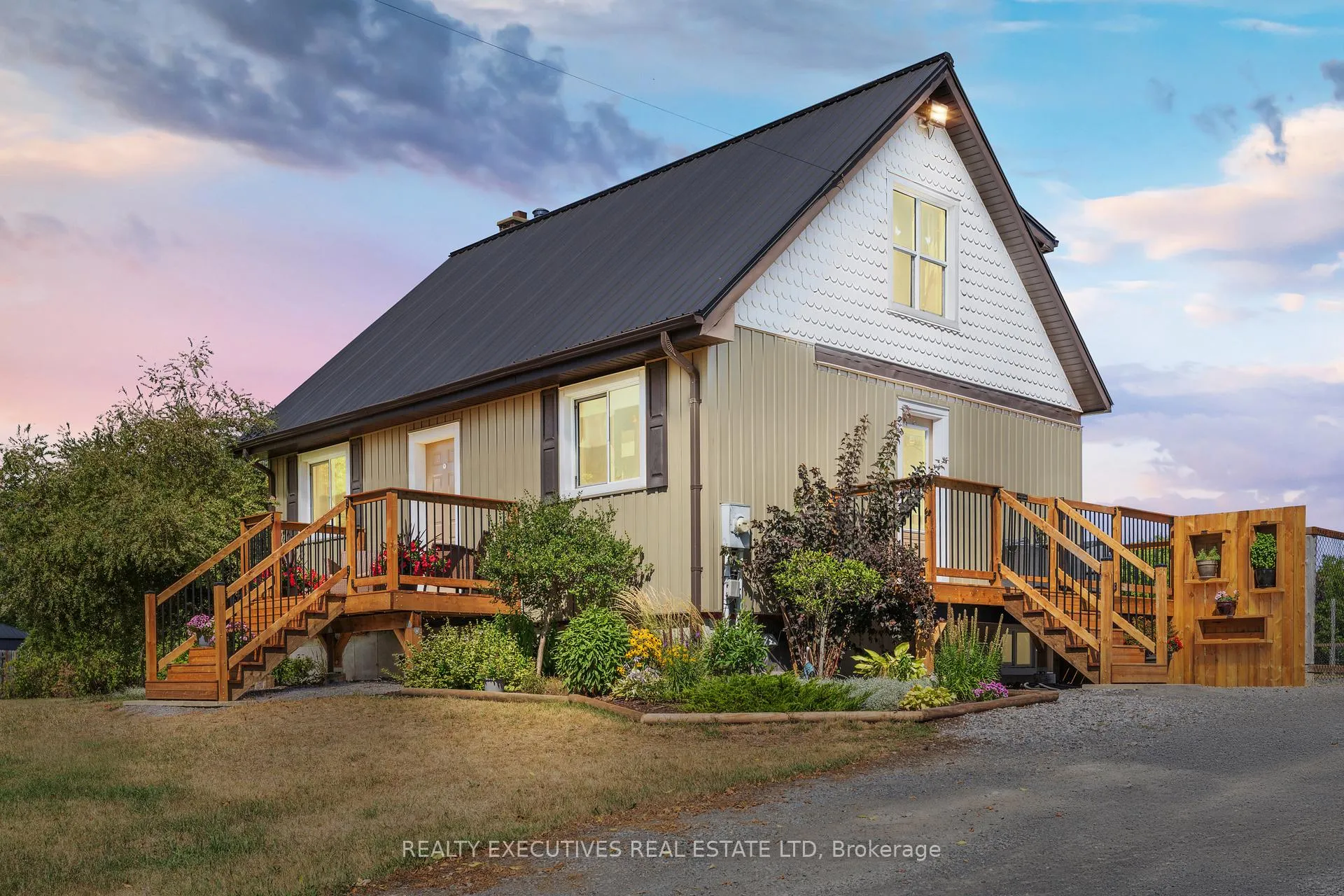 Photo 1 of 12705 Maple Ridge Road, North Dundas, North Dundas (Winchester) Twp — HOMEH