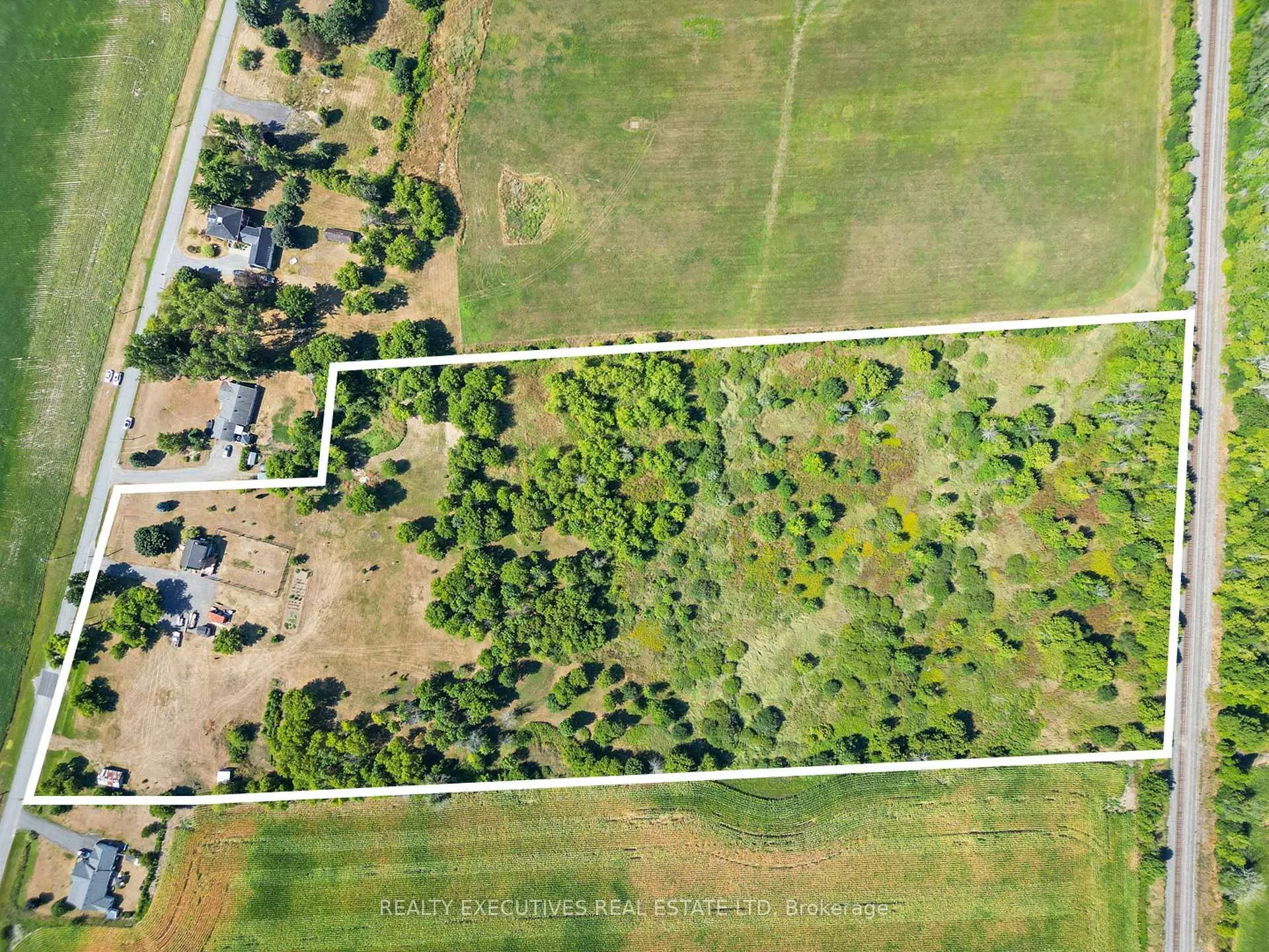Photo 3 of 12705 Maple Ridge Road, North Dundas, North Dundas (Winchester) Twp — HOMEH