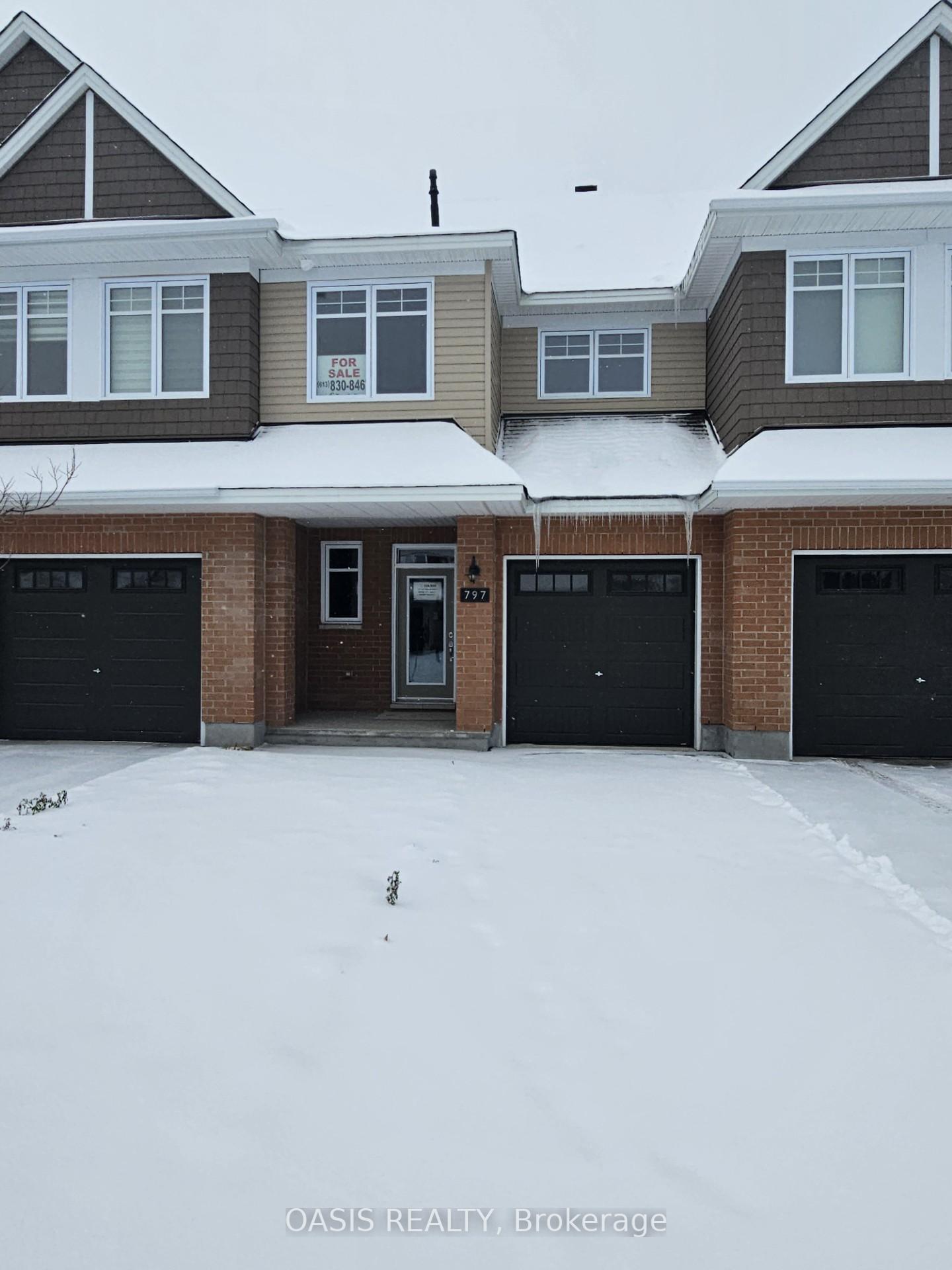 Front of 797 Antonio Farley Street