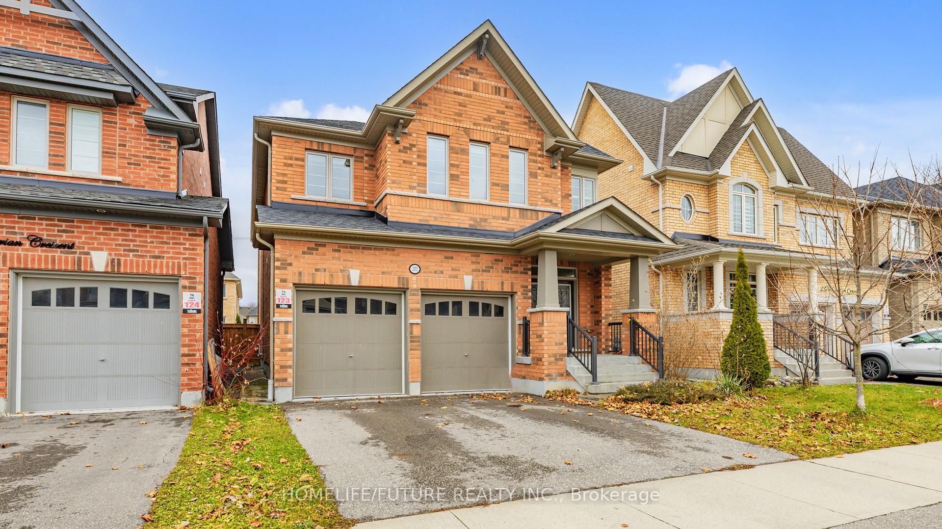 Photo 3 of 2372 Equestrian Crescent, Oshawa, Windfields — HOMEH