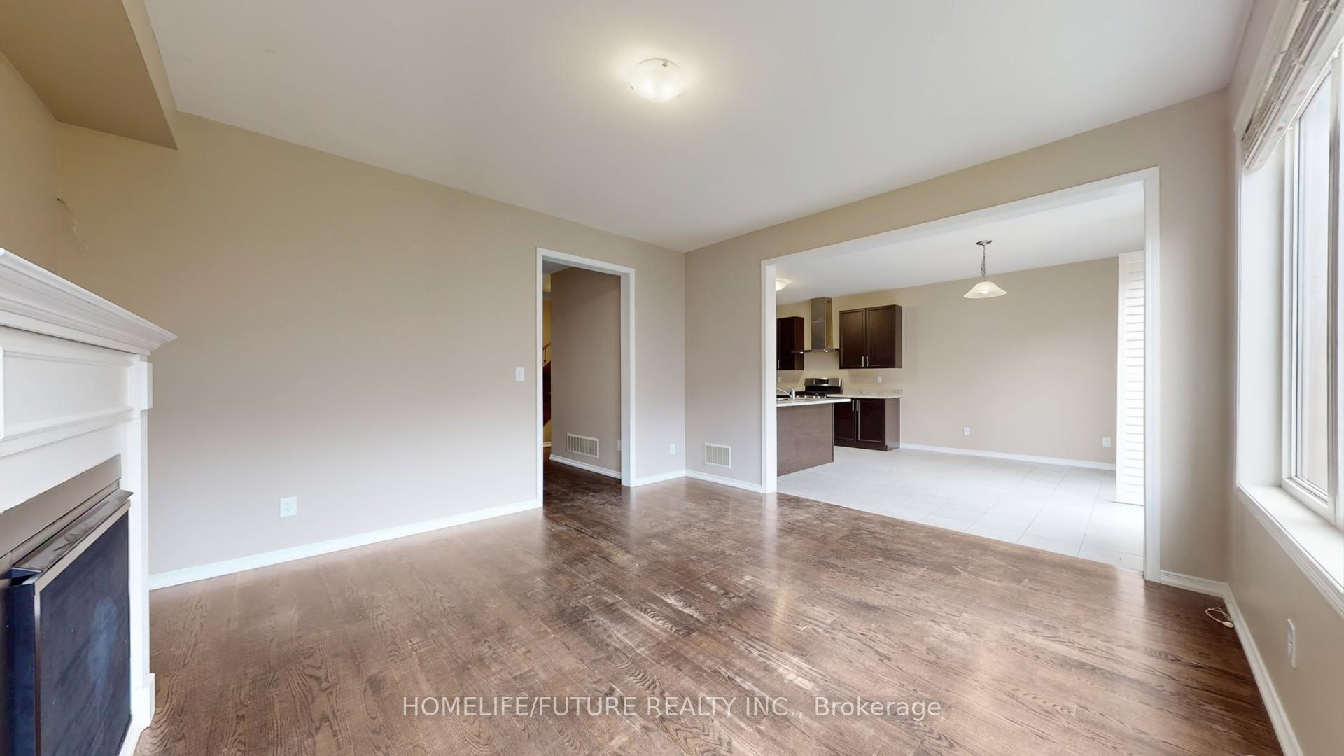 Photo 10 of 2372 Equestrian Crescent, Oshawa, Windfields — HOMEH