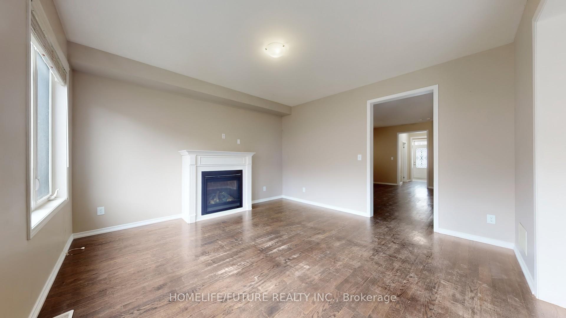 Photo 11 of 2372 Equestrian Crescent, Oshawa, Windfields — HOMEH