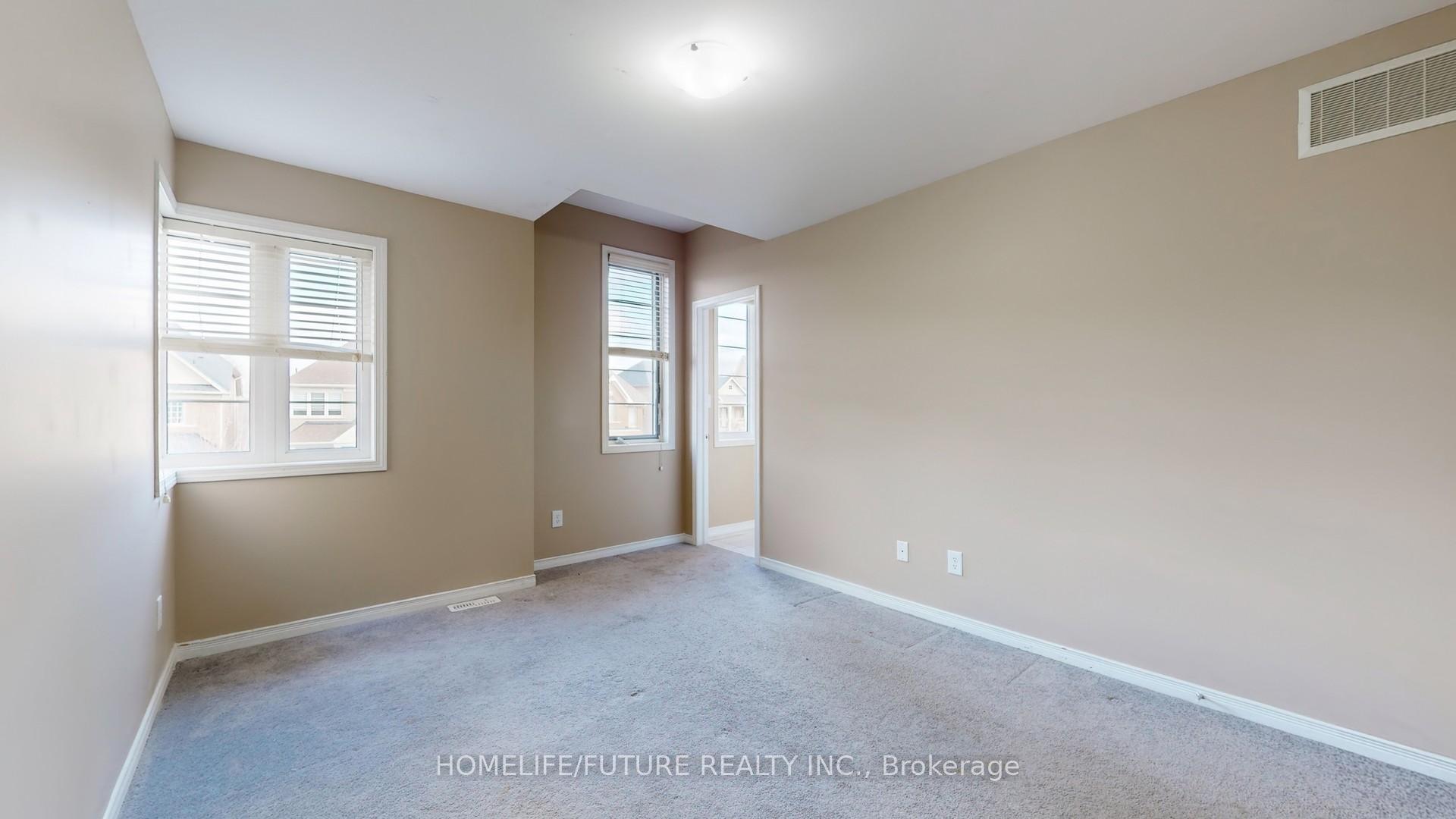 Photo 36 of 2372 Equestrian Crescent, Oshawa, Windfields — HOMEH