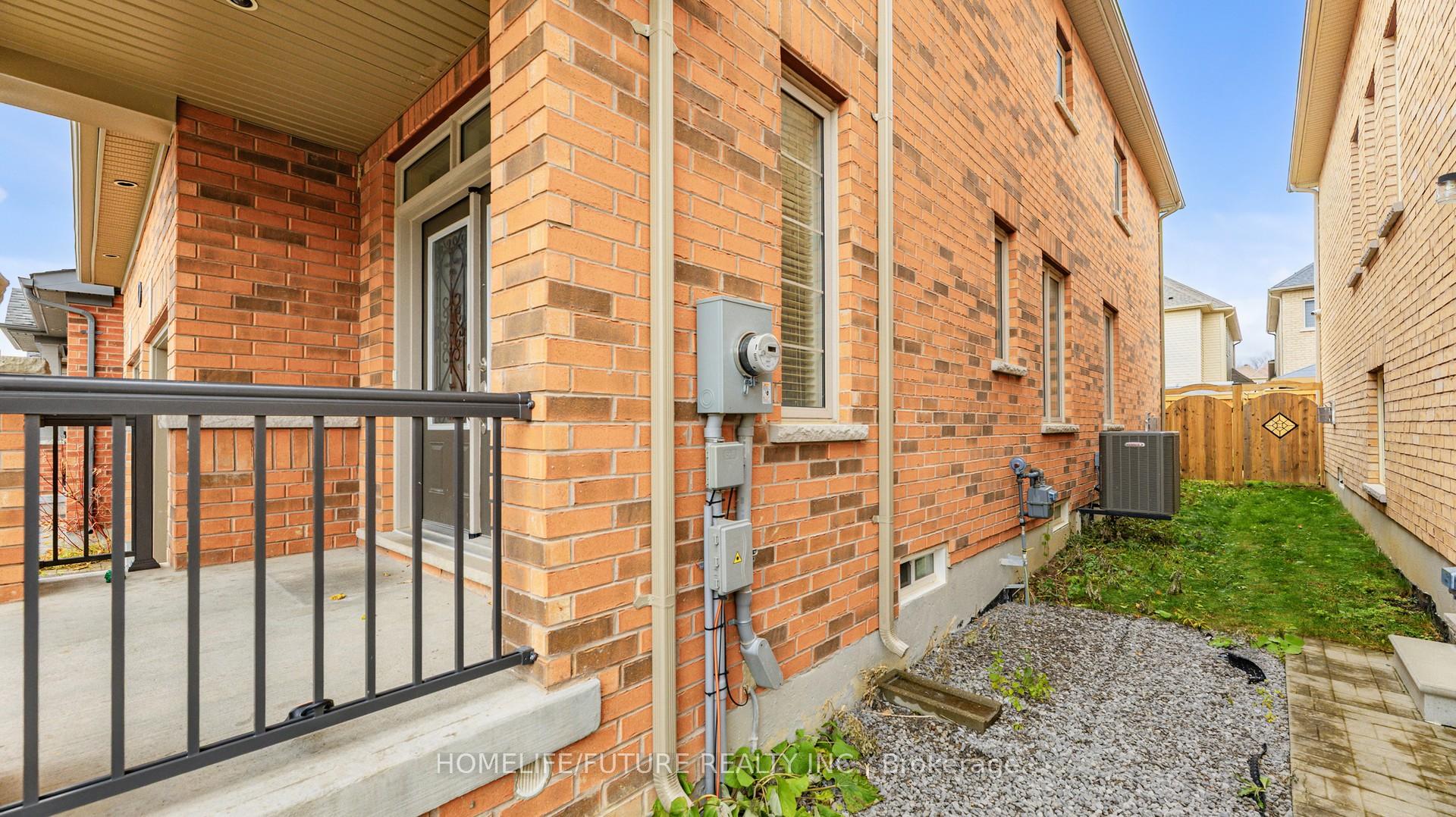 Photo 50 of 2372 Equestrian Crescent, Oshawa, Windfields — HOMEH