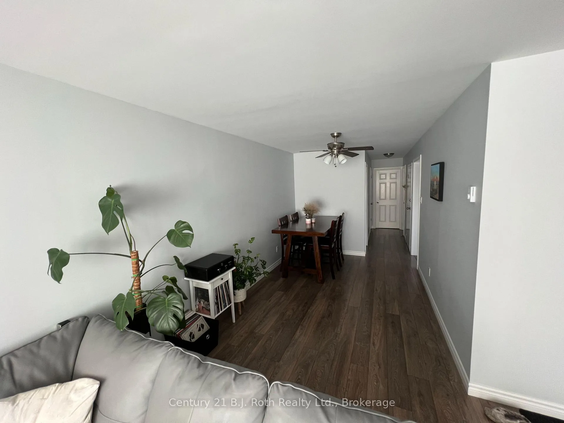 Photo 2 of Unit 2, 520 High Street, Orillia — HOMEH