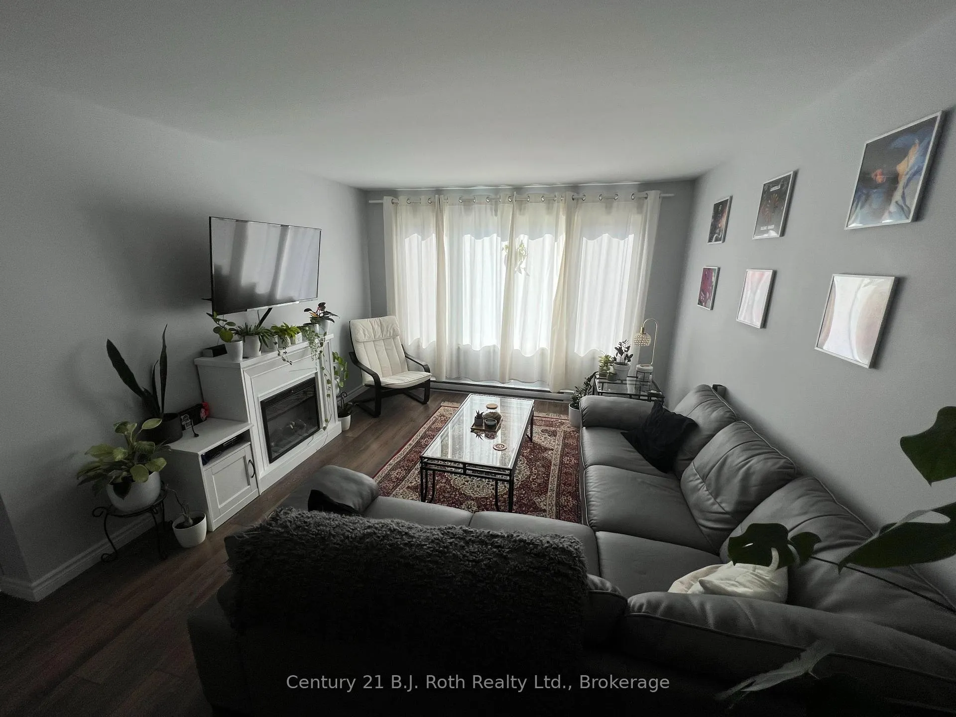 Photo 3 of Unit 2, 520 High Street, Orillia — HOMEH
