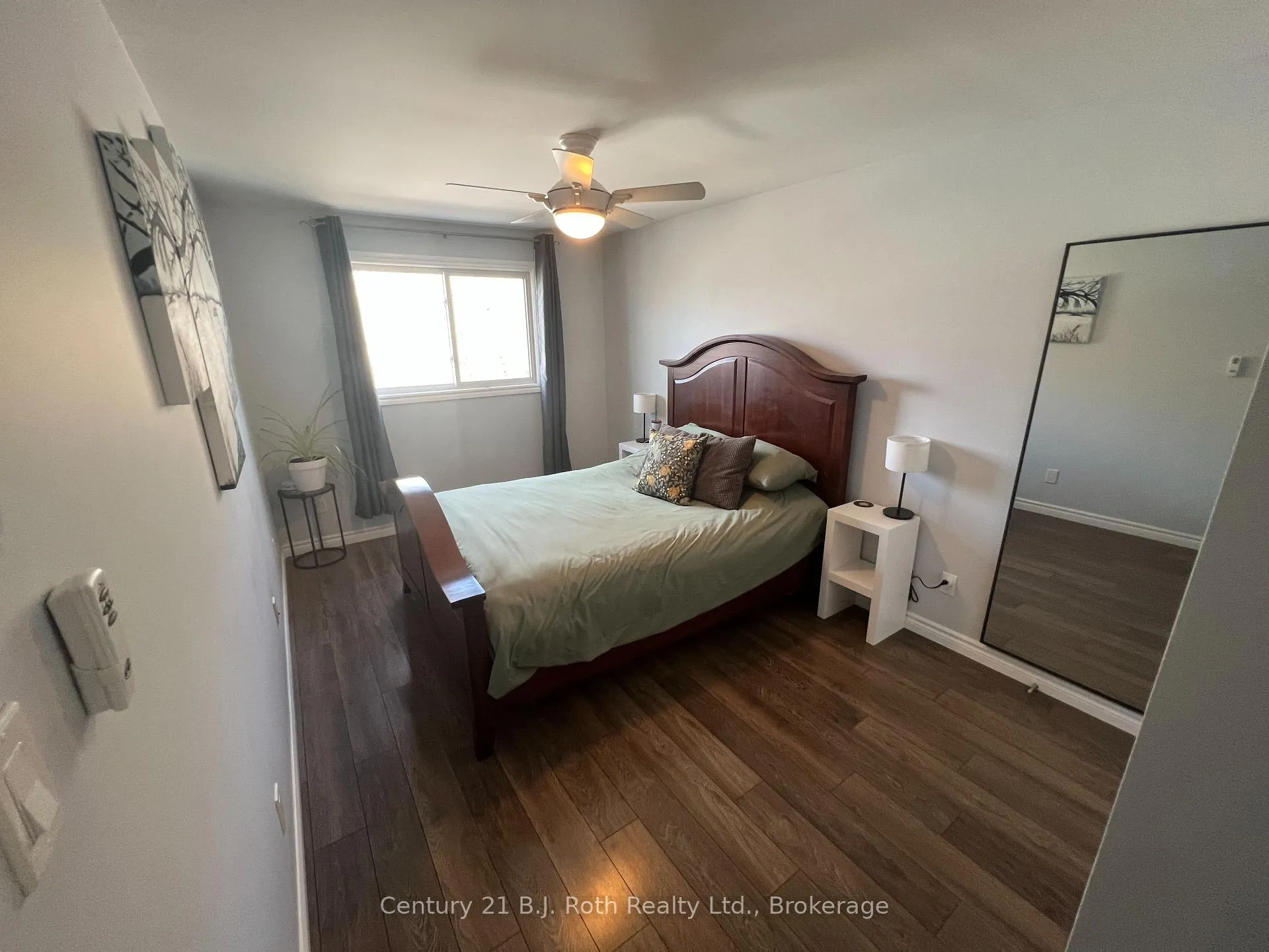 Photo 6 of Unit 2, 520 High Street, Orillia — HOMEH