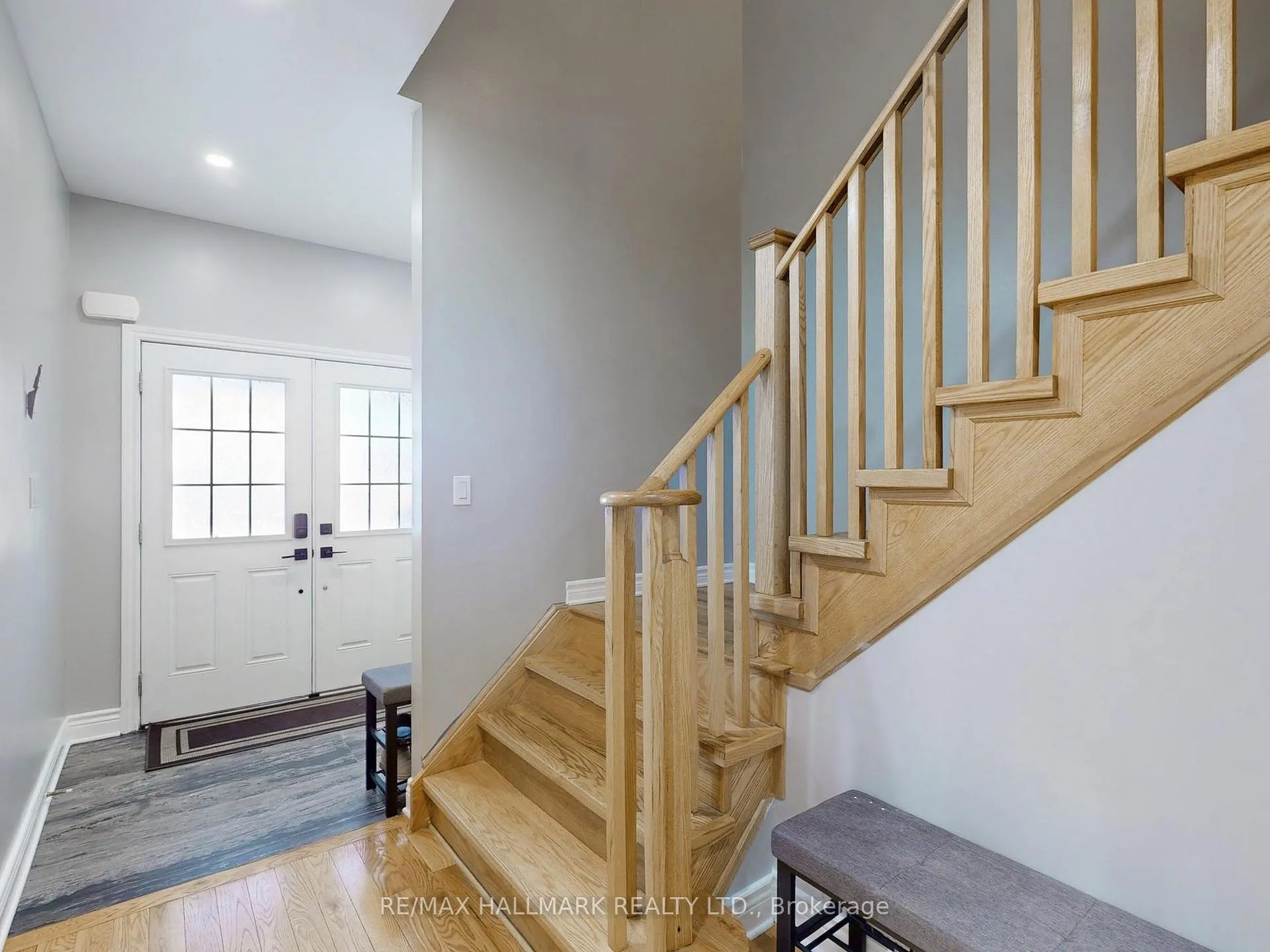 Photo 4 of 84 Diana Drive, Orillia — HOMEH