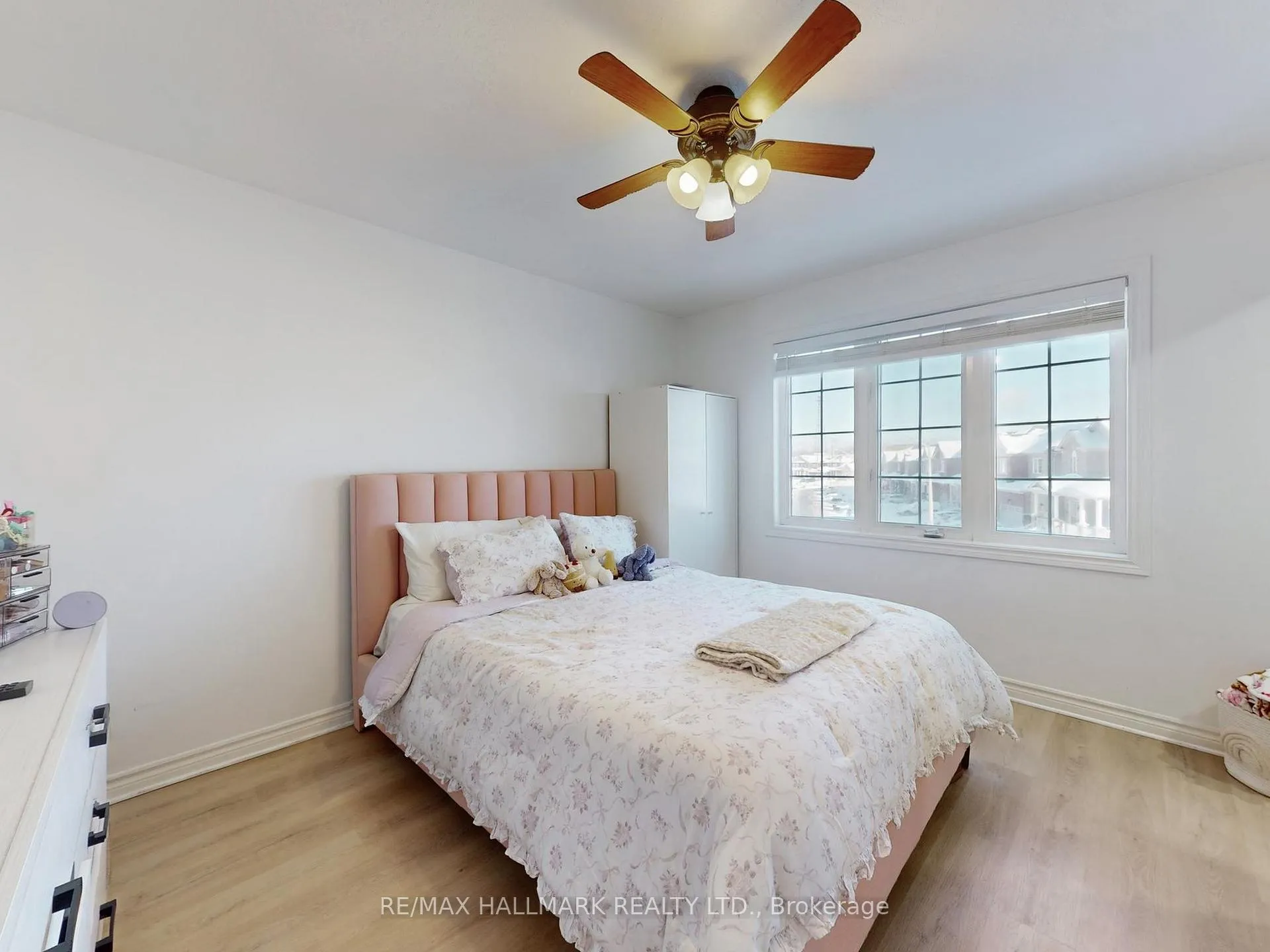 Photo 17 of 84 Diana Drive, Orillia — HOMEH