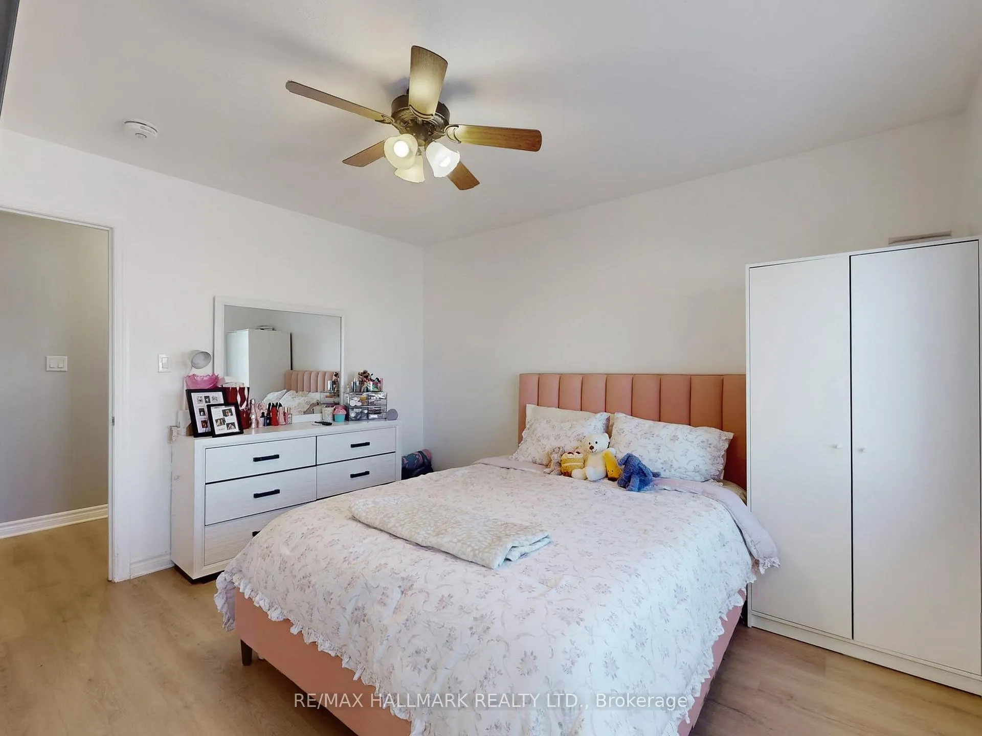 Photo 18 of 84 Diana Drive, Orillia — HOMEH