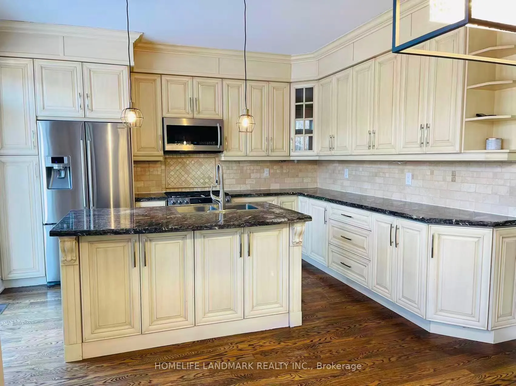 Photo 5 of 1268 Jezero Crescent, Oakville, Joshua Creek — HOMEH