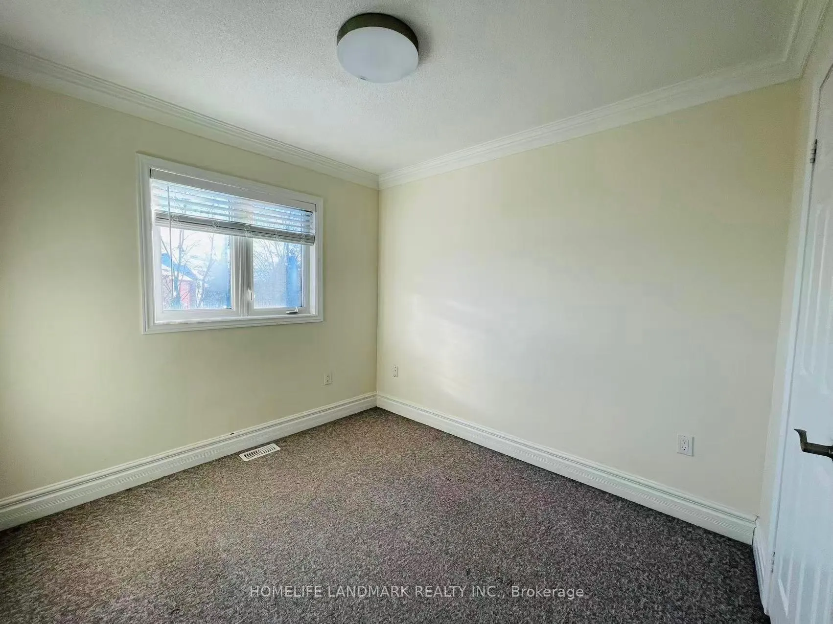Photo 14 of 1268 Jezero Crescent, Oakville, Joshua Creek — HOMEH