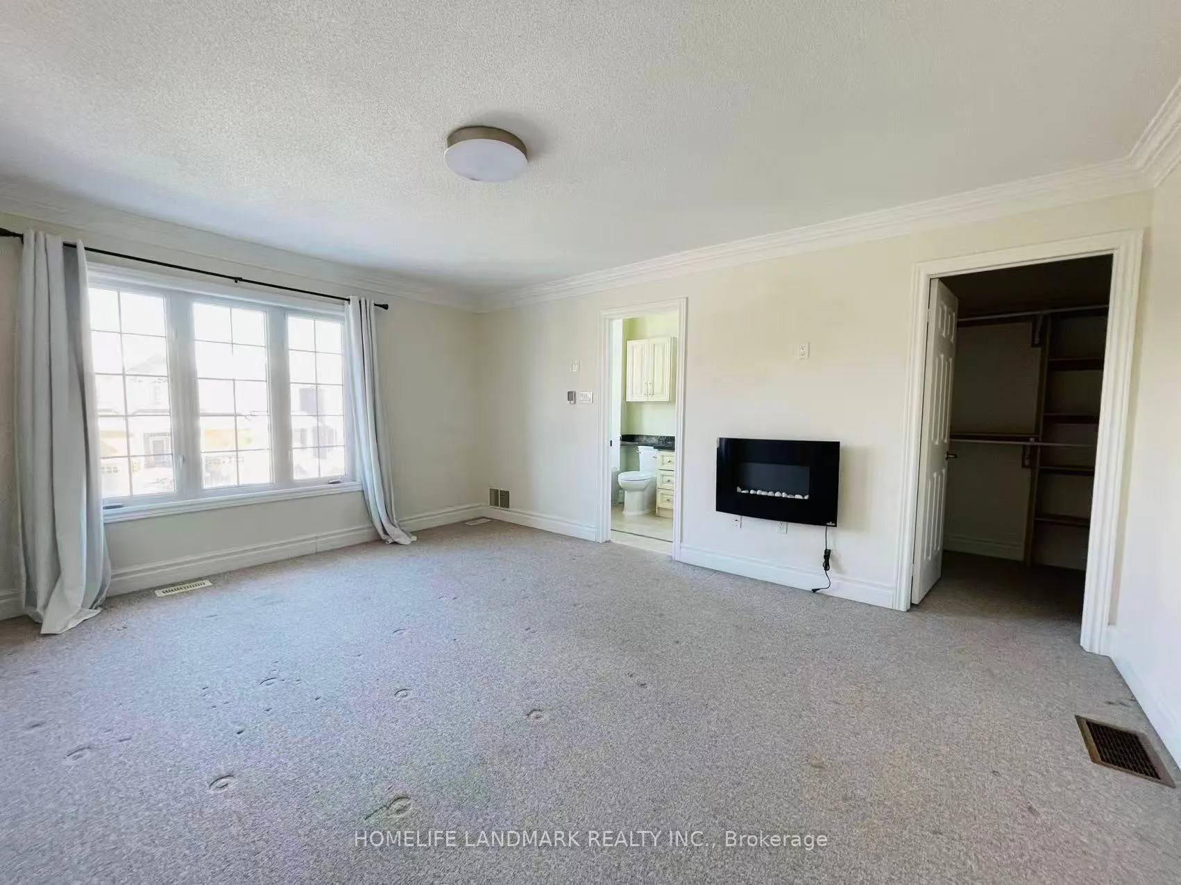 Photo 15 of 1268 Jezero Crescent, Oakville, Joshua Creek — HOMEH