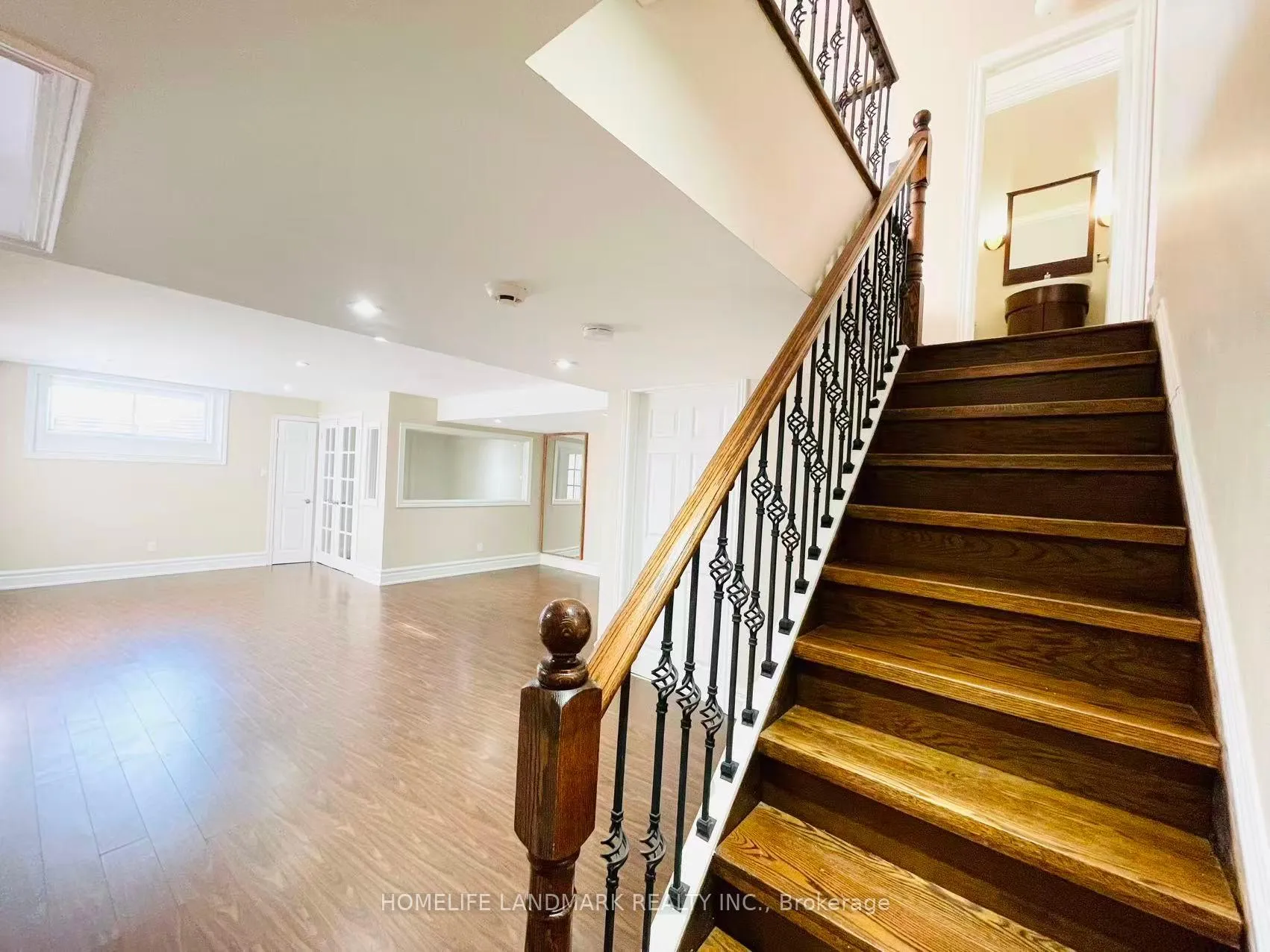 Photo 19 of 1268 Jezero Crescent, Oakville, Joshua Creek — HOMEH
