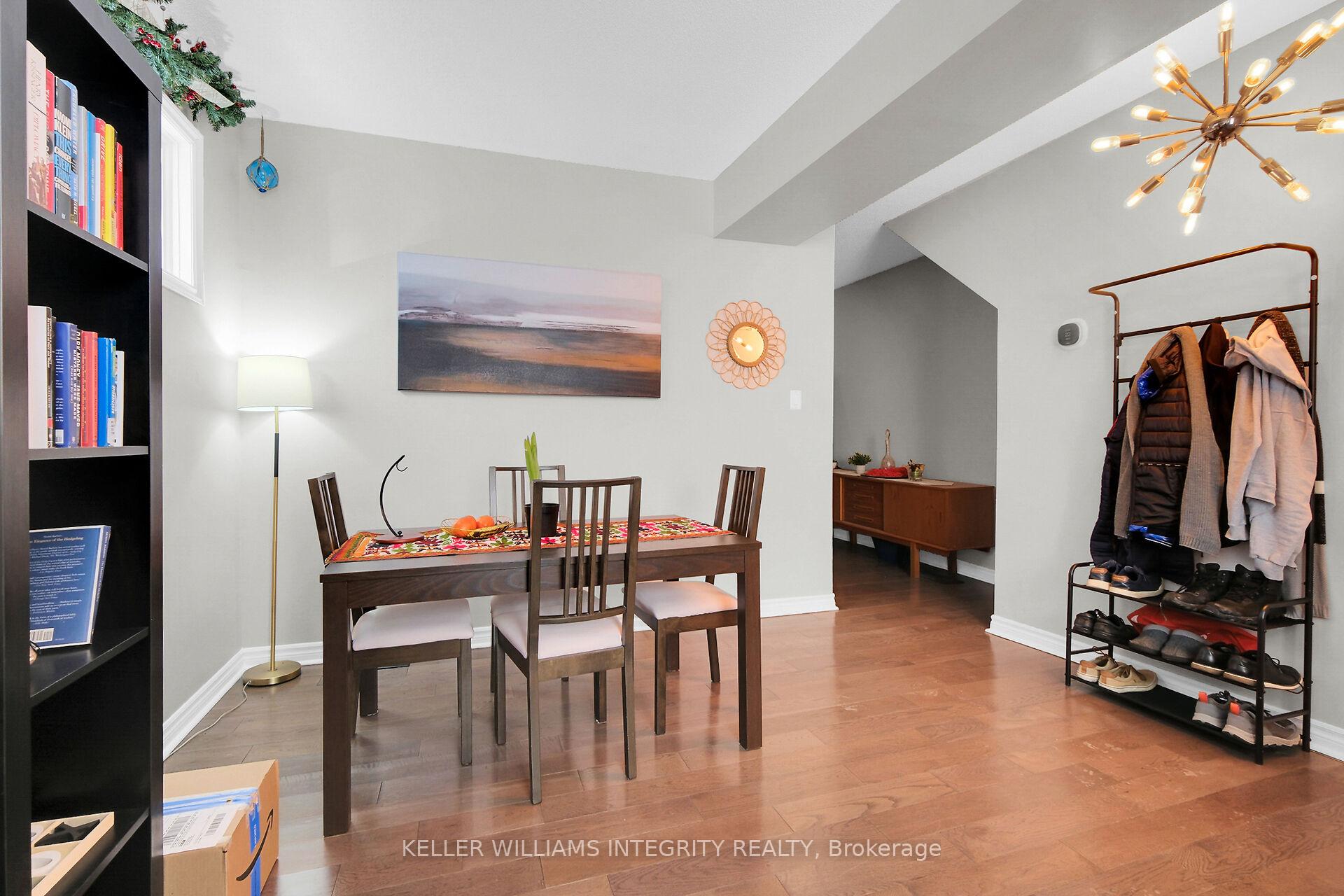 Photo 9 of 29 Douglas Avenue, Ottawa, Lindenlea — HOMEH