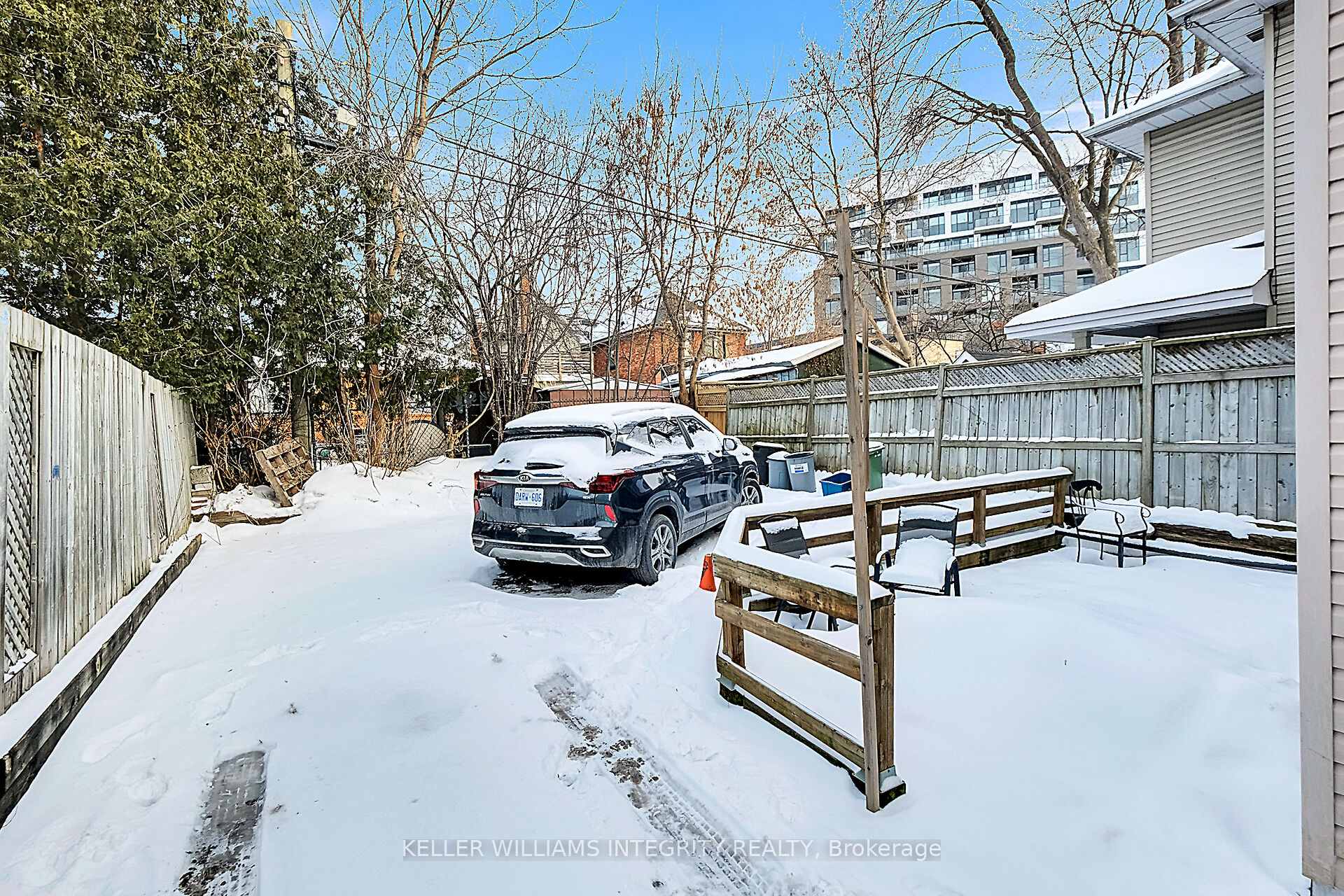Photo 30 of 29 Douglas Avenue, Ottawa, Lindenlea — HOMEH