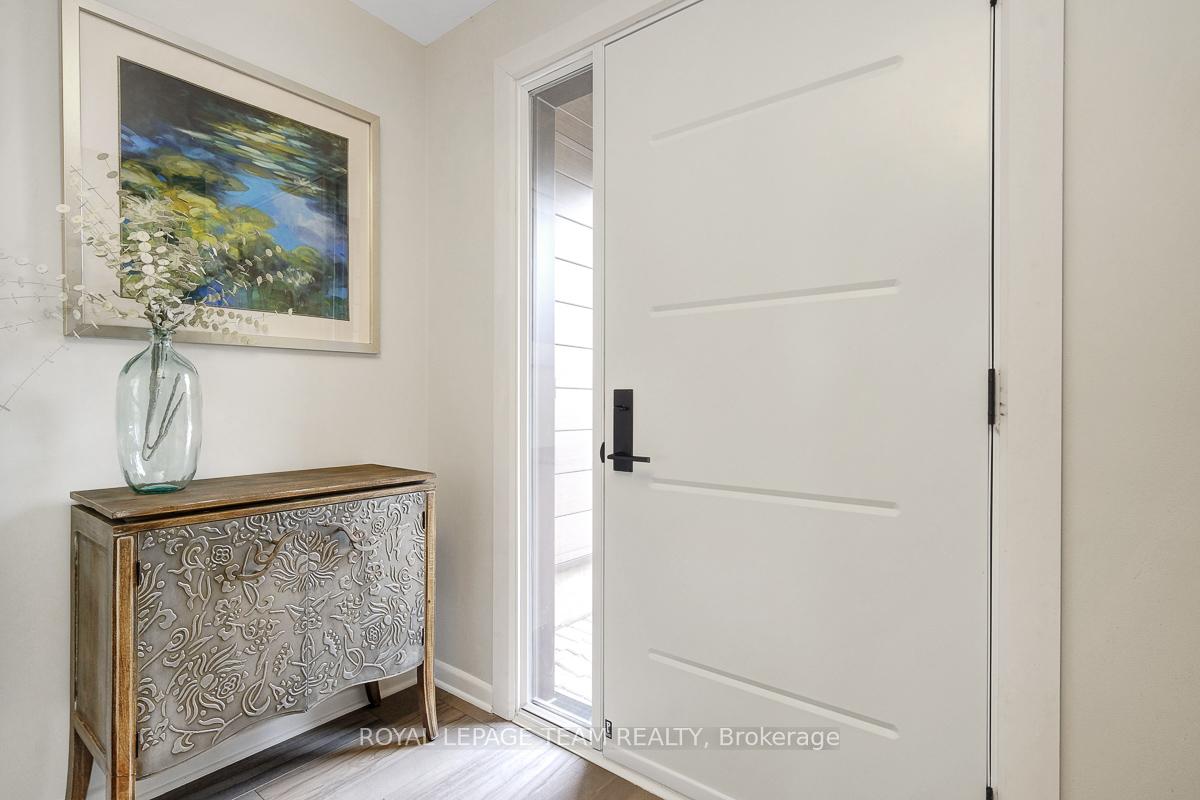 Photo 6 of 2389 Malone Crescent, Ottawa, Queensway Terrace South/Ridgeview — HOMEH