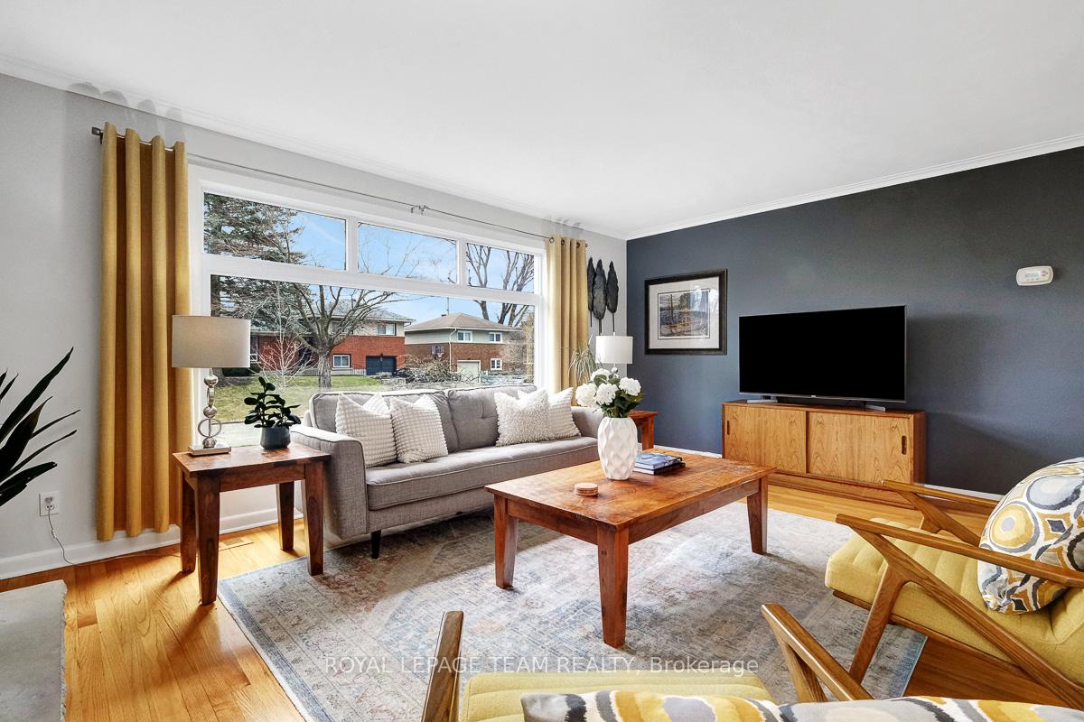 Photo 8 of 2389 Malone Crescent, Ottawa, Queensway Terrace South/Ridgeview — HOMEH