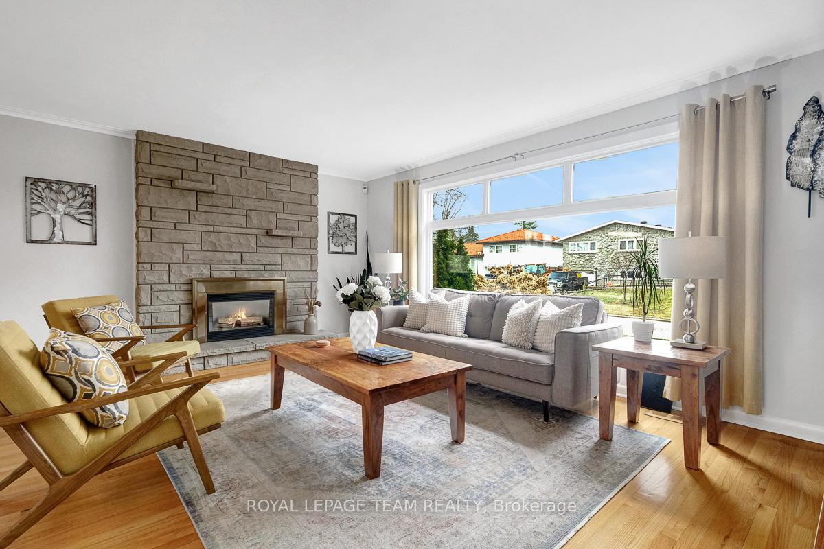 Photo 12 of 2389 Malone Crescent, Ottawa, Queensway Terrace South/Ridgeview — HOMEH