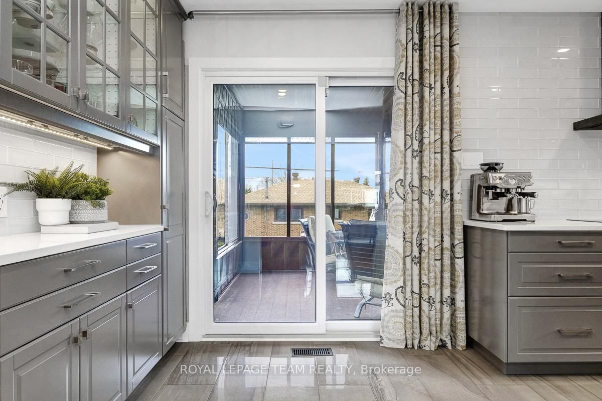Photo 19 of 2389 Malone Crescent, Ottawa, Queensway Terrace South/Ridgeview — HOMEH
