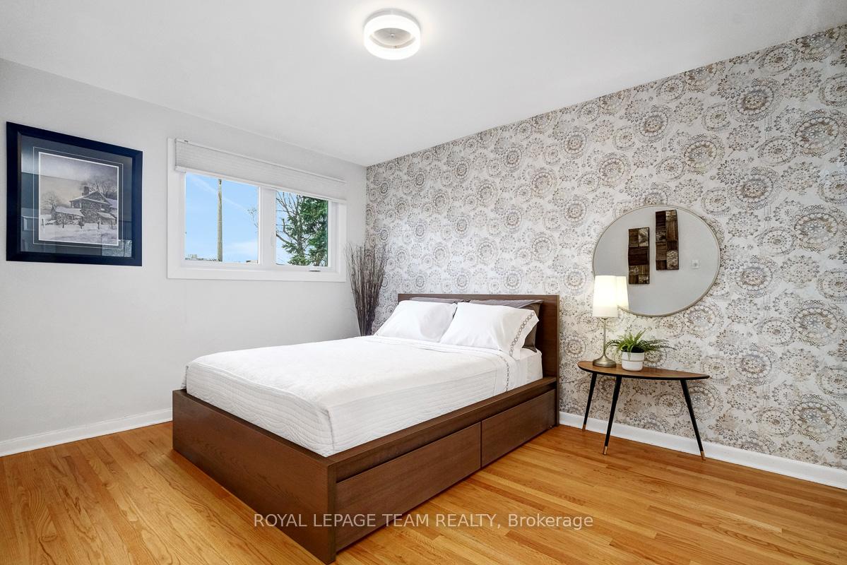 Photo 32 of 2389 Malone Crescent, Ottawa, Queensway Terrace South/Ridgeview — HOMEH