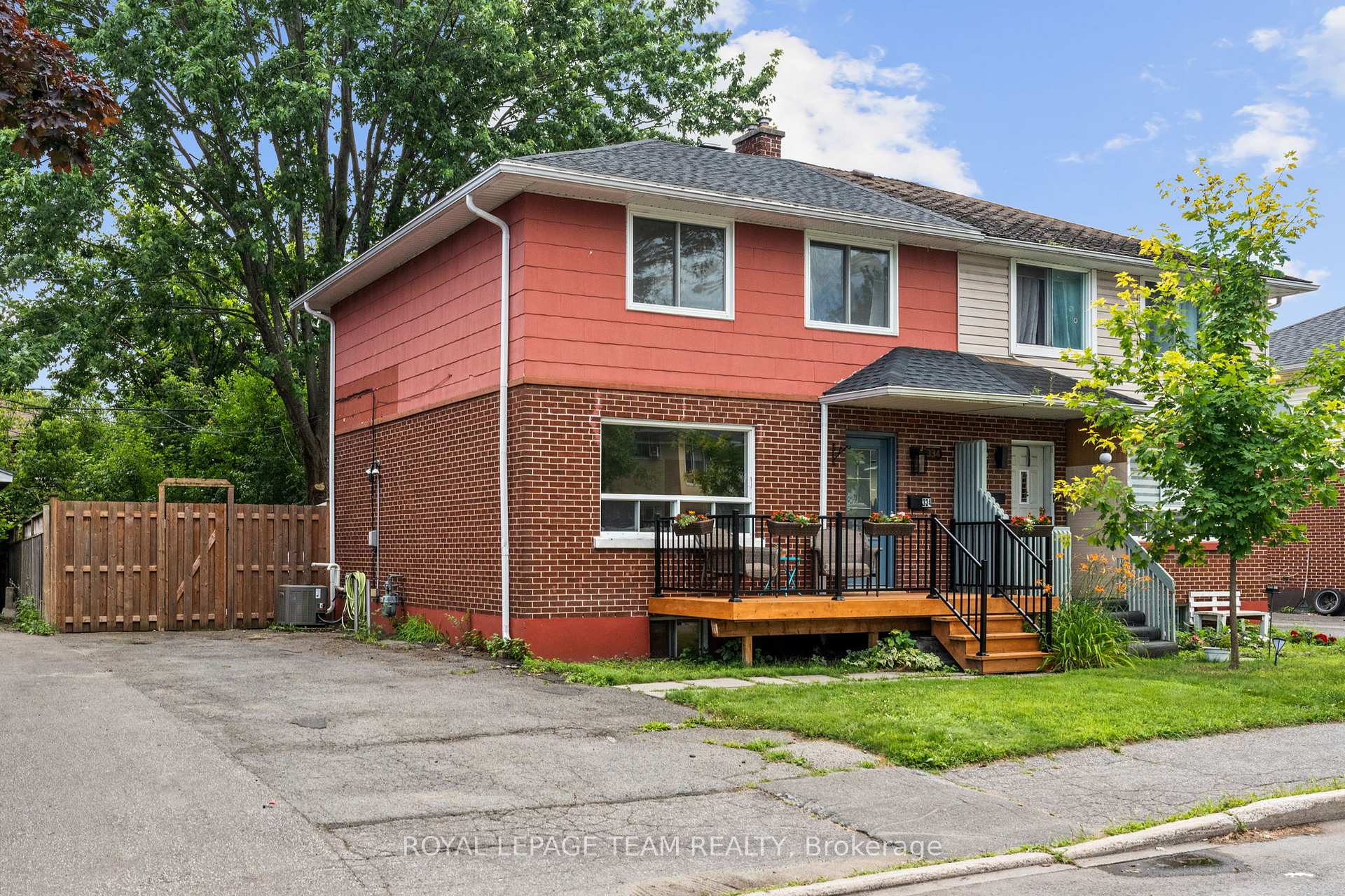Photo 1 of 334 Queen Mary Street, Ottawa, Overbrook/Castle Heights — HOMEH