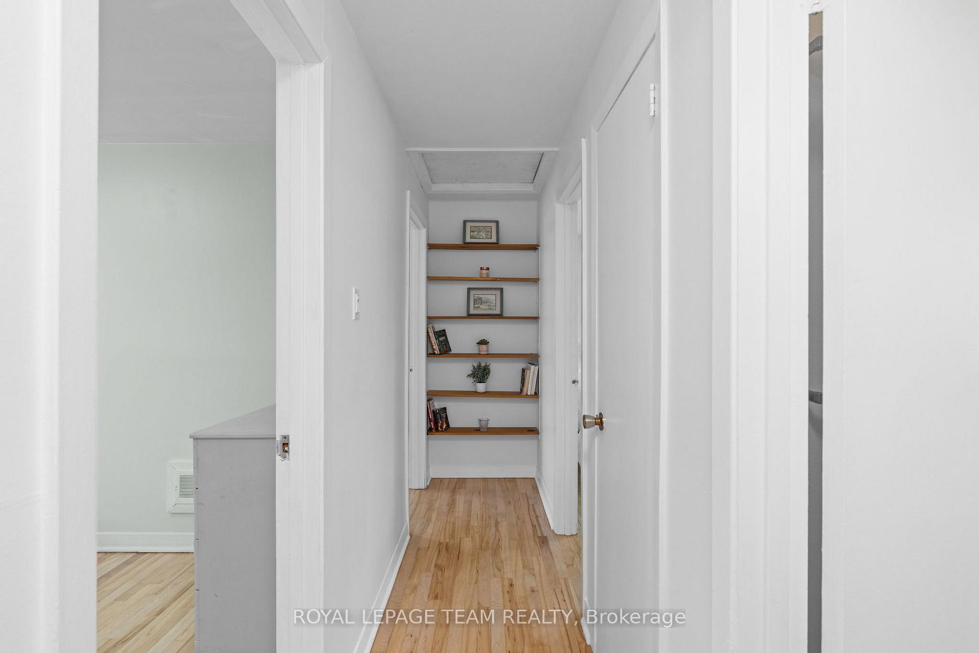 Photo 18 of 334 Queen Mary Street, Ottawa, Overbrook/Castle Heights — HOMEH