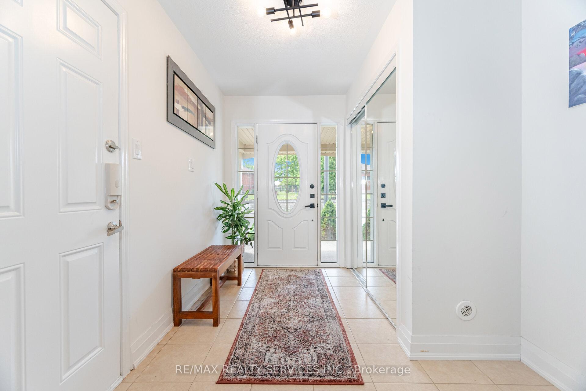 Photo 34 of 900 Brassard Circle, Milton, Willmott — HOMEH