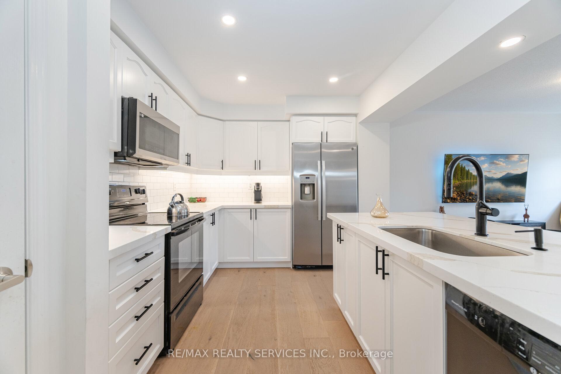 Photo 12 of 900 Brassard Circle, Milton, Willmott — HOMEH