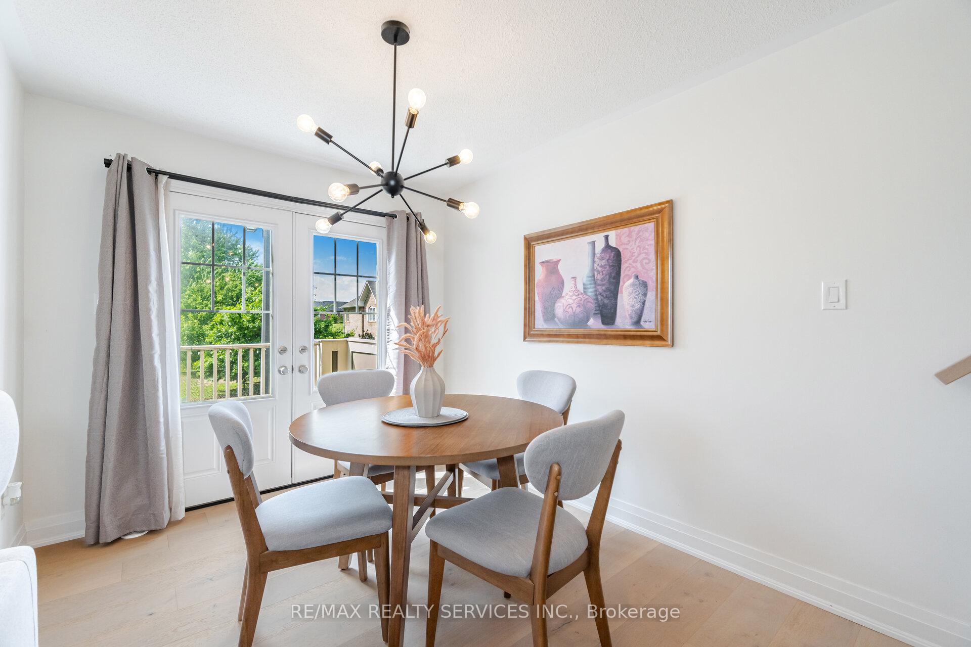 Photo 35 of 900 Brassard Circle, Milton, Willmott — HOMEH