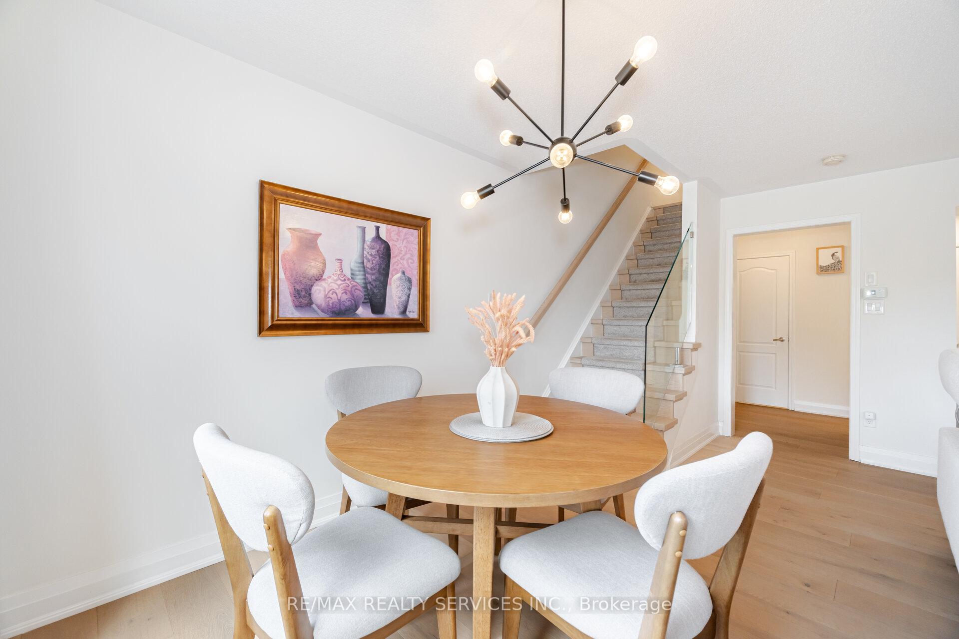 Photo 21 of 900 Brassard Circle, Milton, Willmott — HOMEH