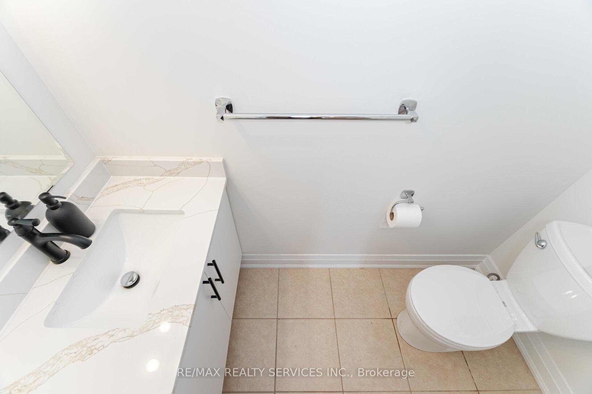 Photo 16 of 900 Brassard Circle, Milton, Willmott — HOMEH