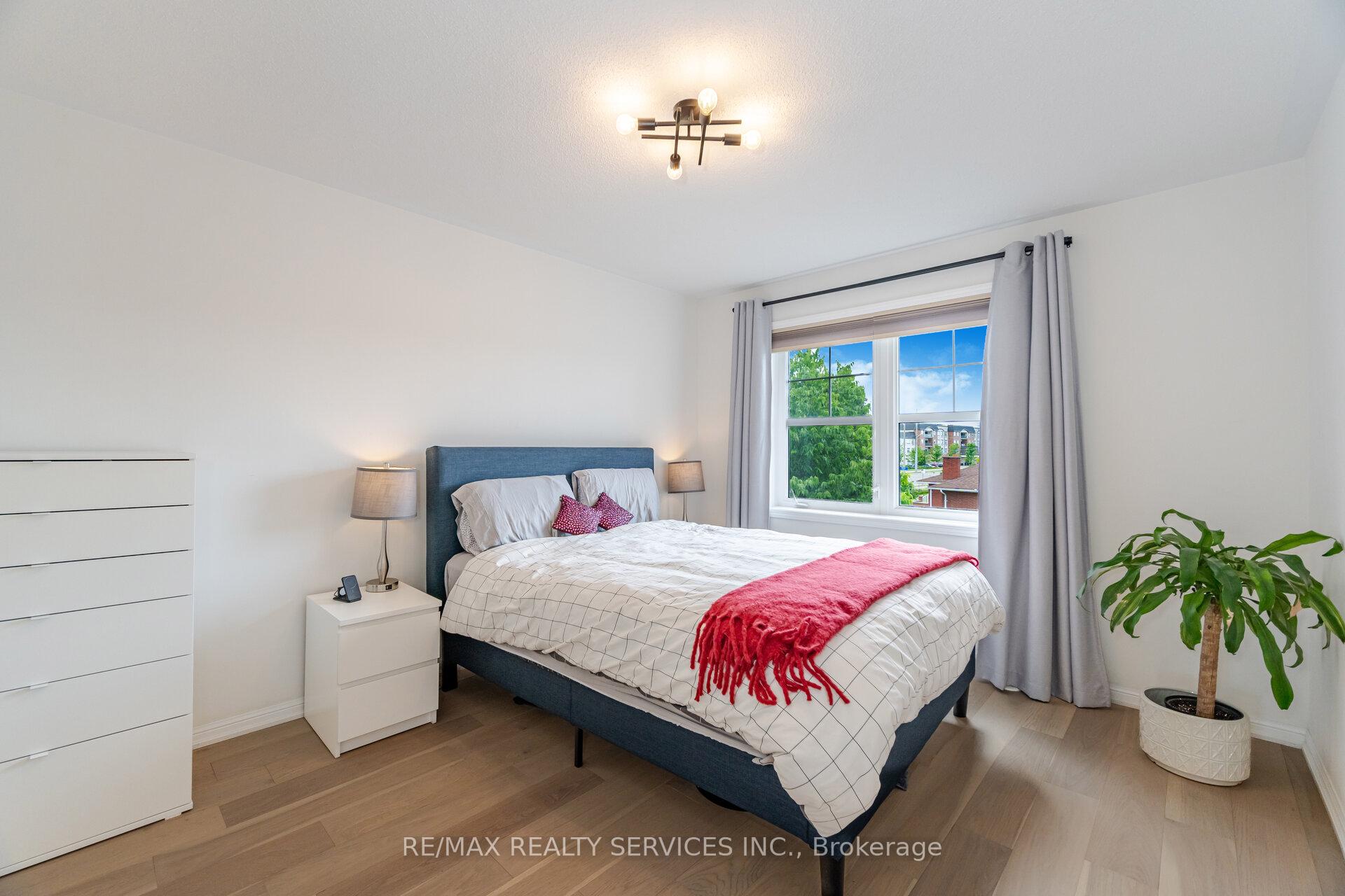 Photo 32 of 900 Brassard Circle, Milton, Willmott — HOMEH