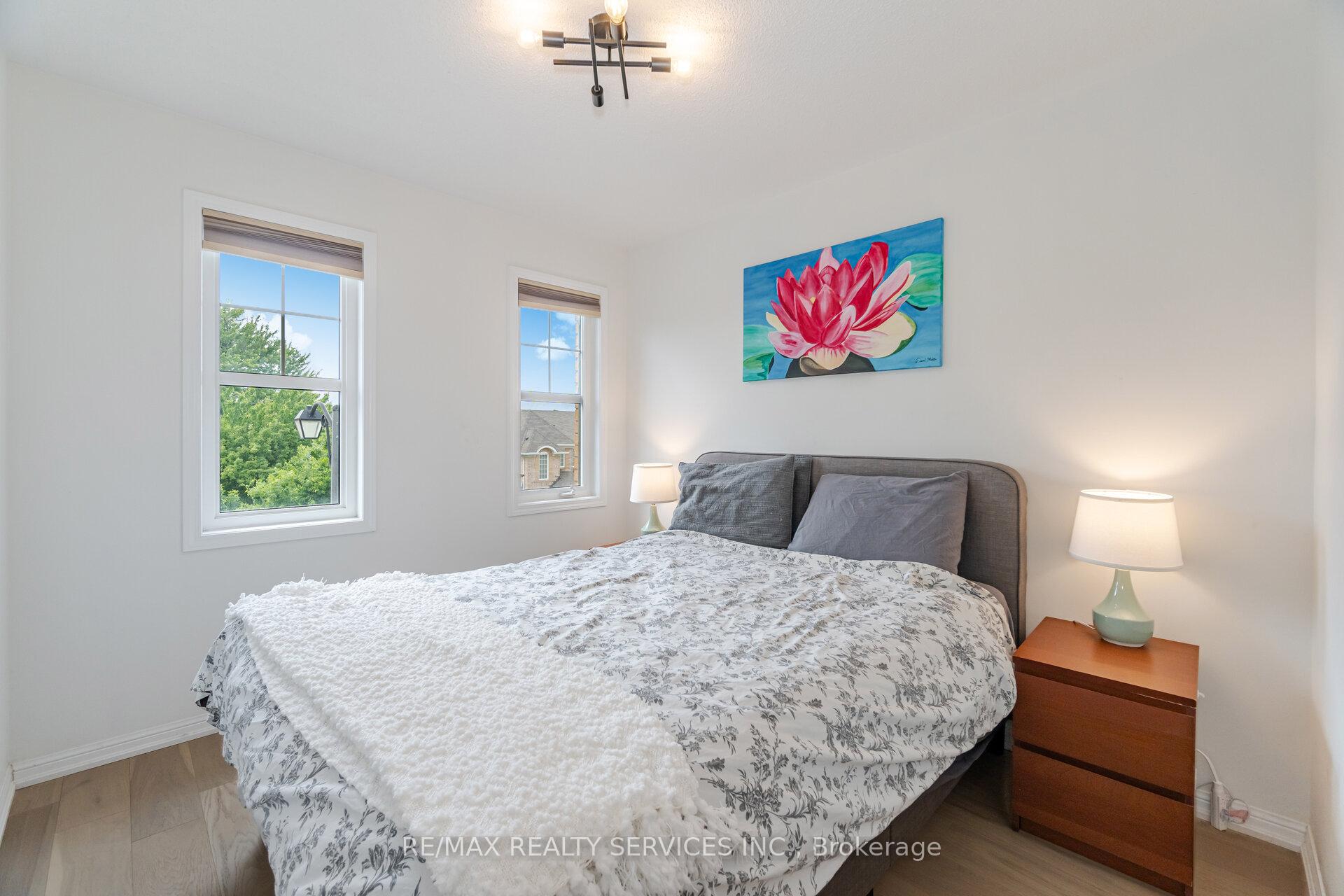 Photo 23 of 900 Brassard Circle, Milton, Willmott — HOMEH