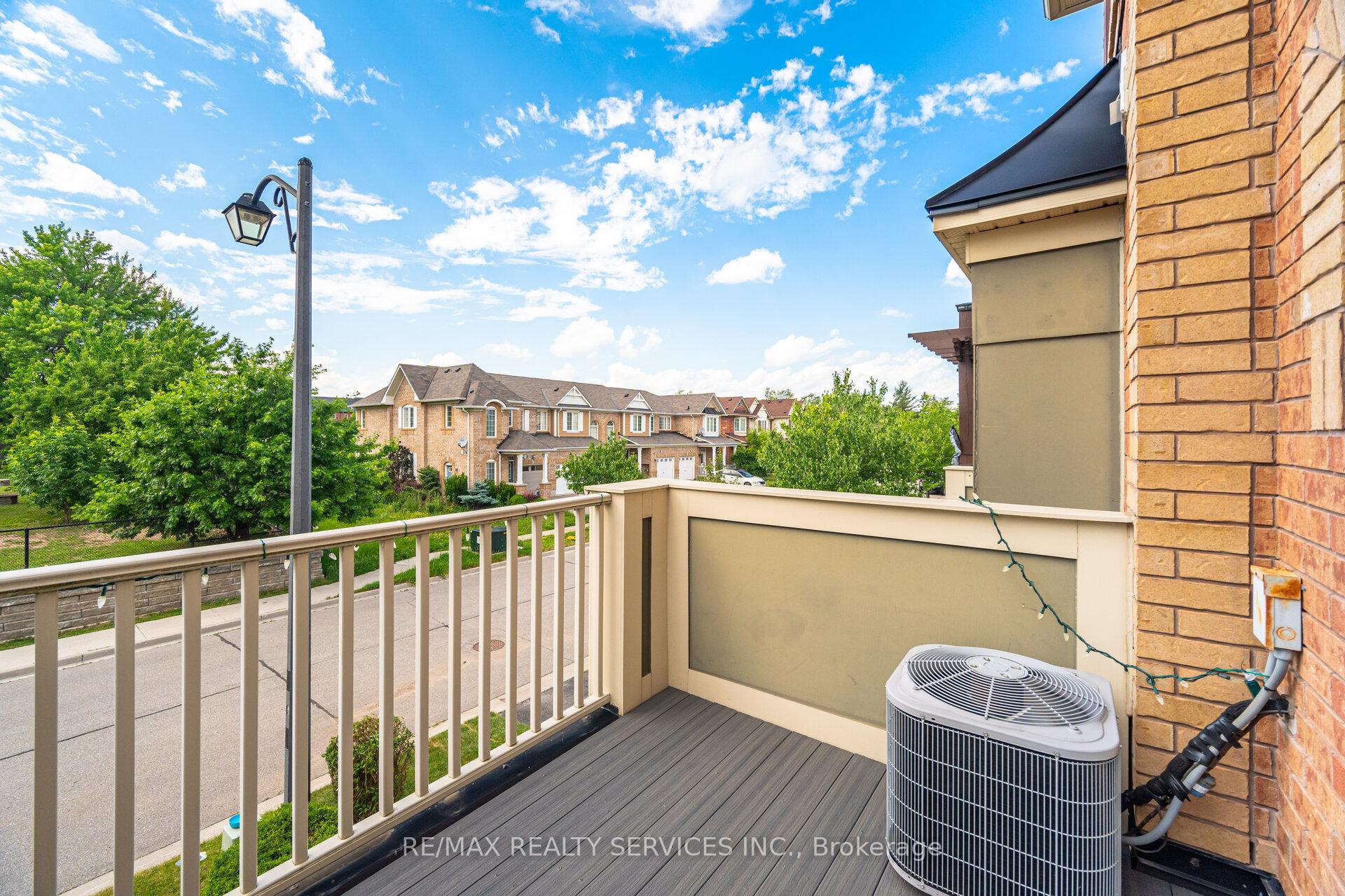 Photo 28 of 900 Brassard Circle, Milton, Willmott — HOMEH