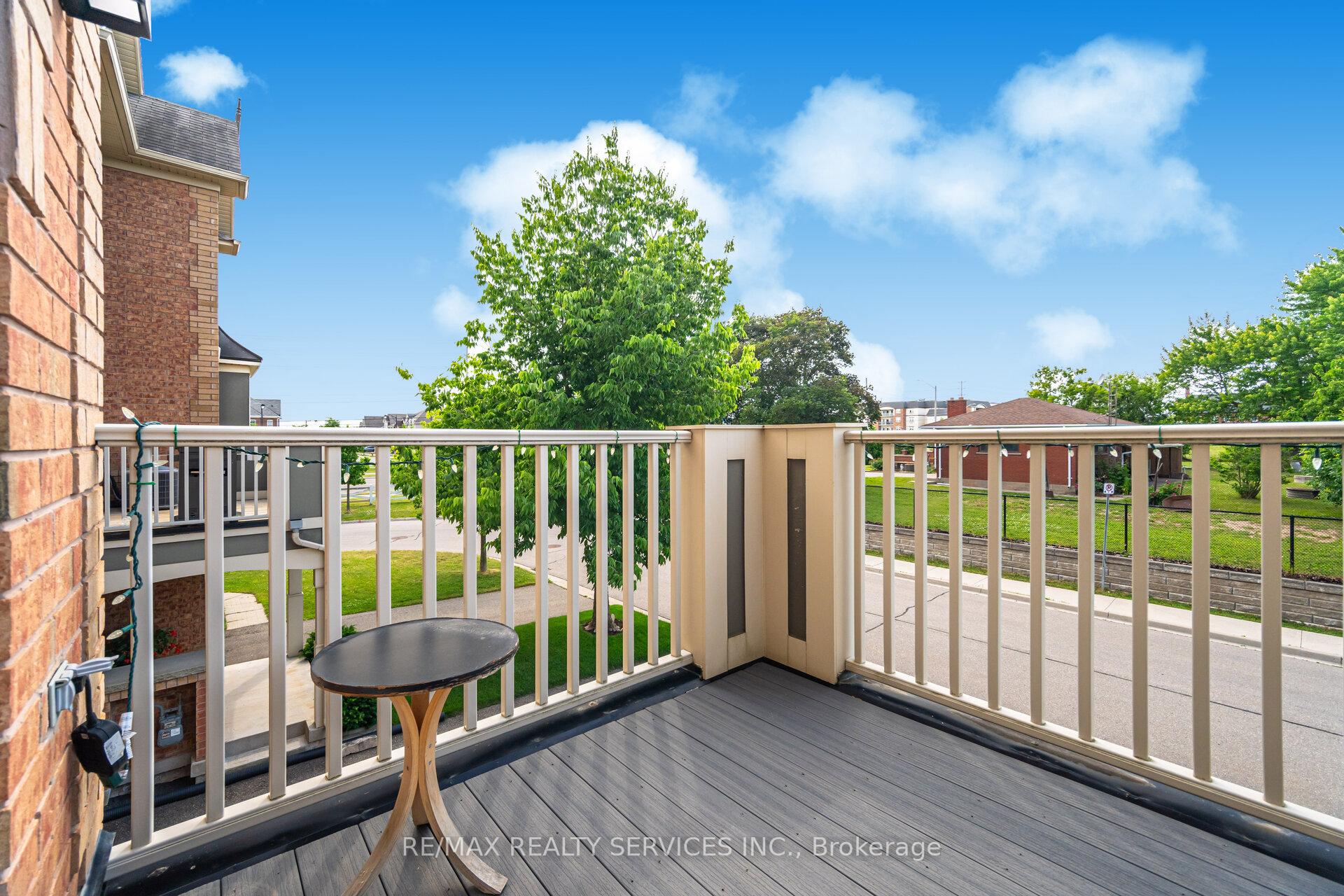 Photo 30 of 900 Brassard Circle, Milton, Willmott — HOMEH