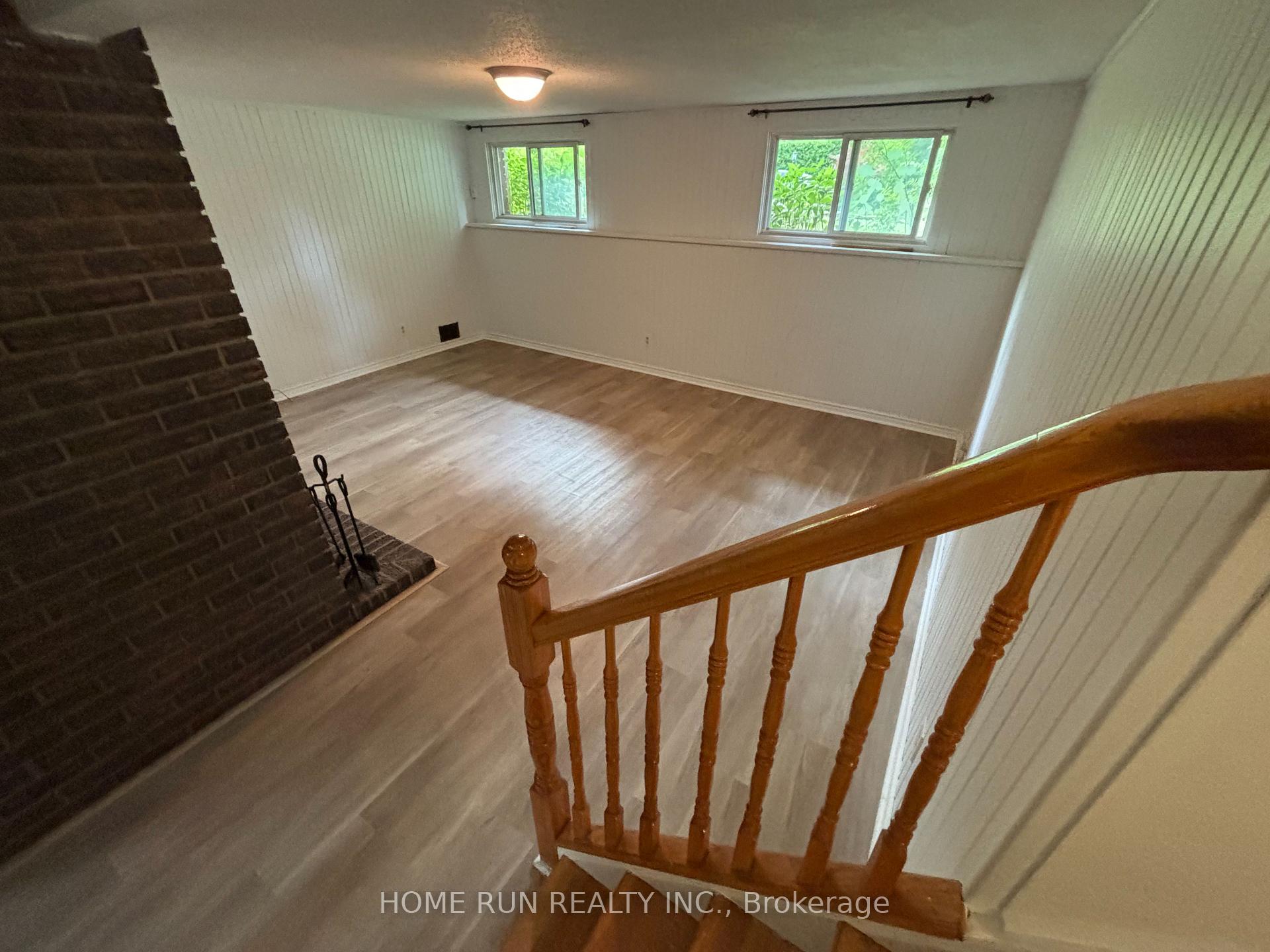 Photo 15 of 9 Button Court, Ottawa, Carson Meadows — HOMEH