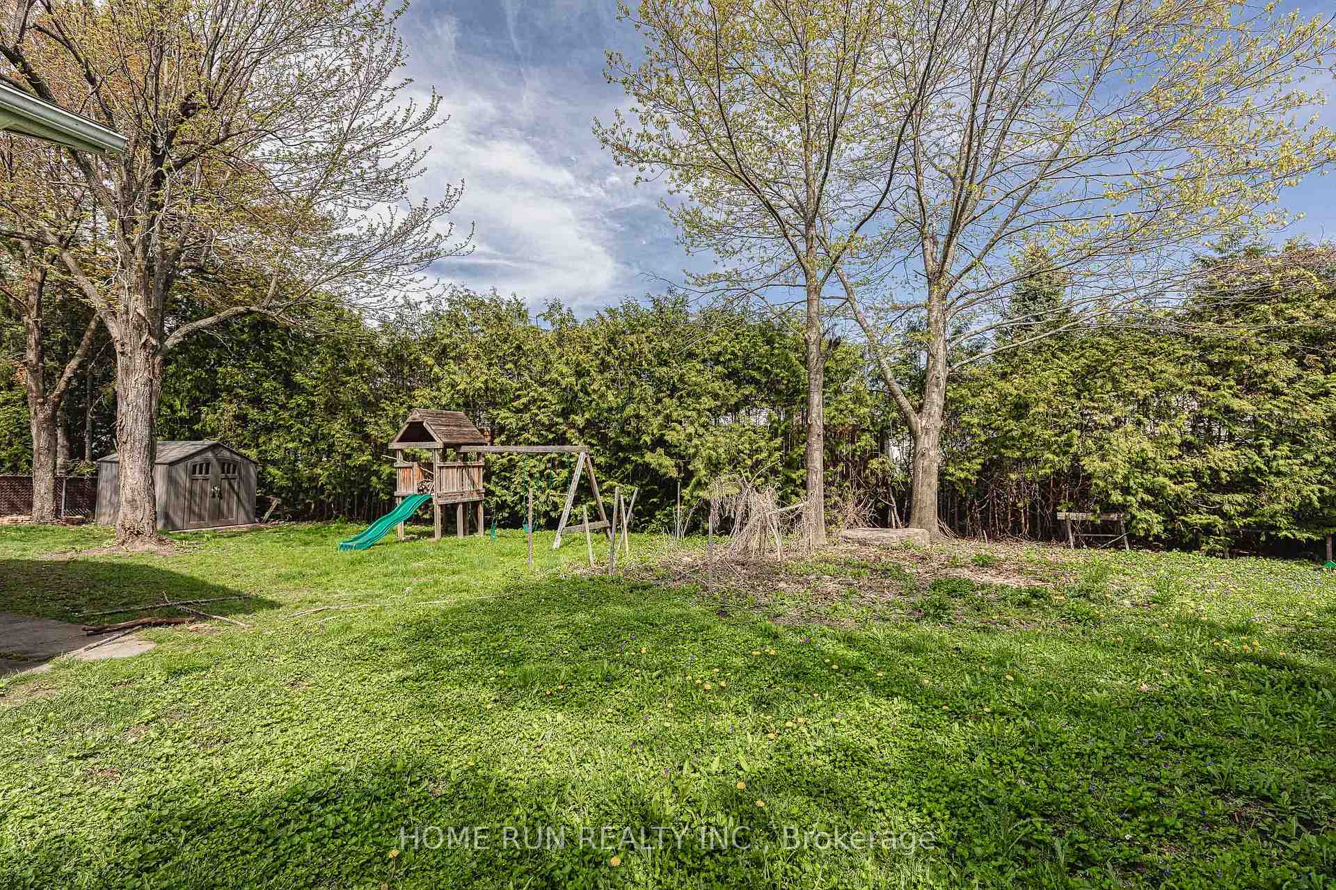 Photo 20 of 9 Button Court, Ottawa, Carson Meadows — HOMEH