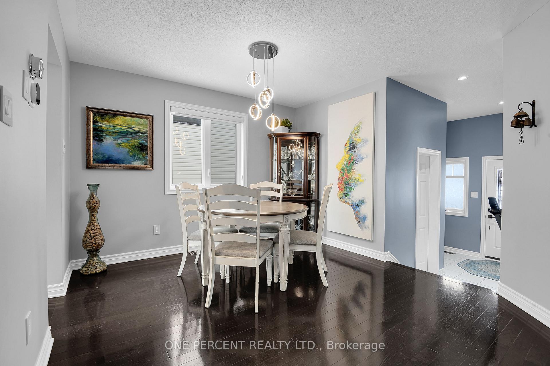 Photo 7 of 828 Ashenvale Way, Ottawa, Avalon East — HOMEH