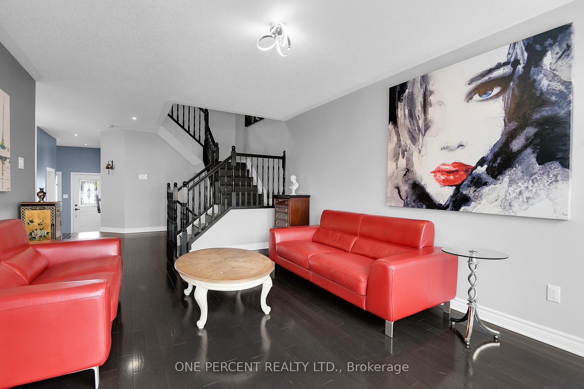 Photo 11 of 828 Ashenvale Way, Ottawa, Avalon East — HOMEH