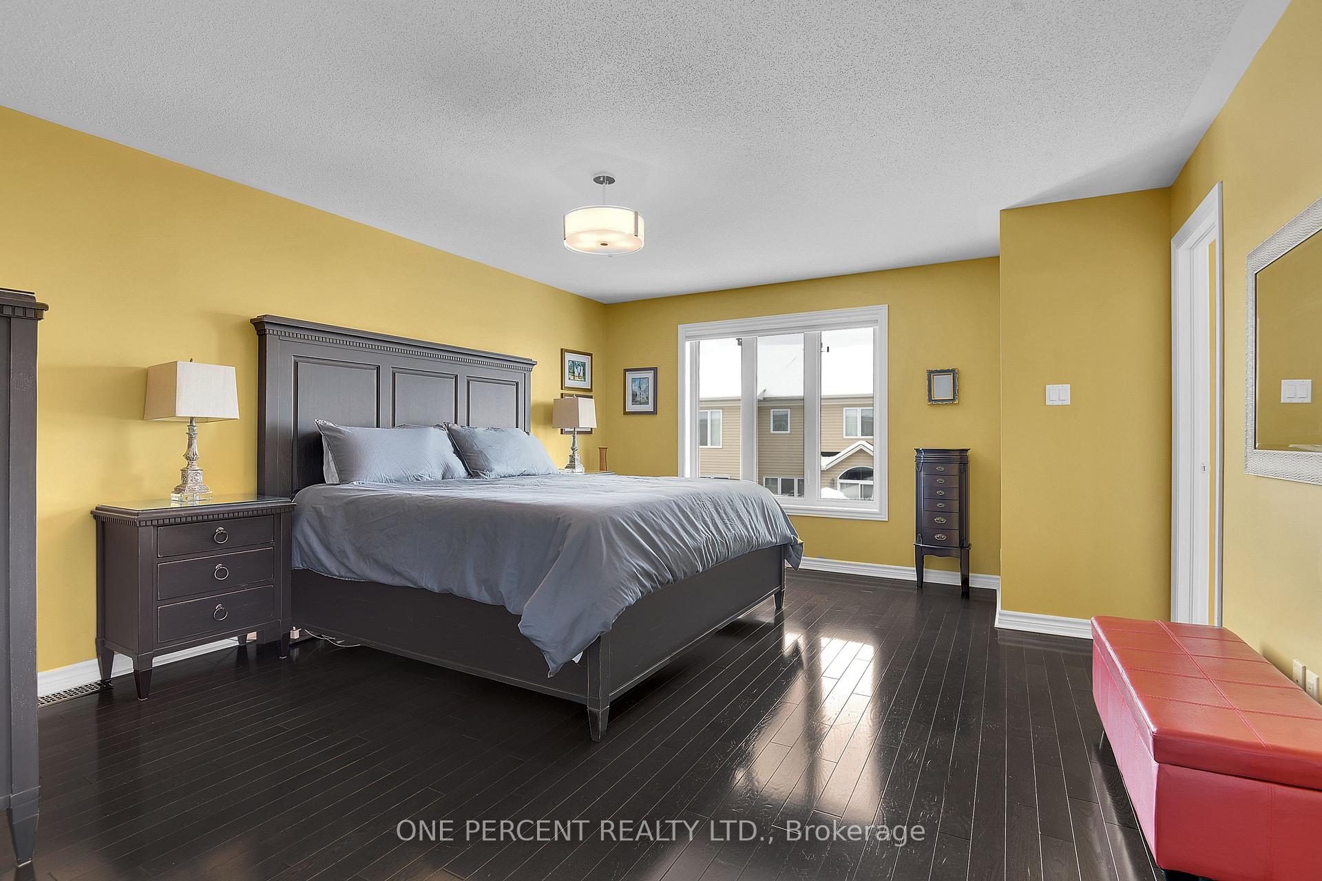 Photo 19 of 828 Ashenvale Way, Ottawa, Avalon East — HOMEH