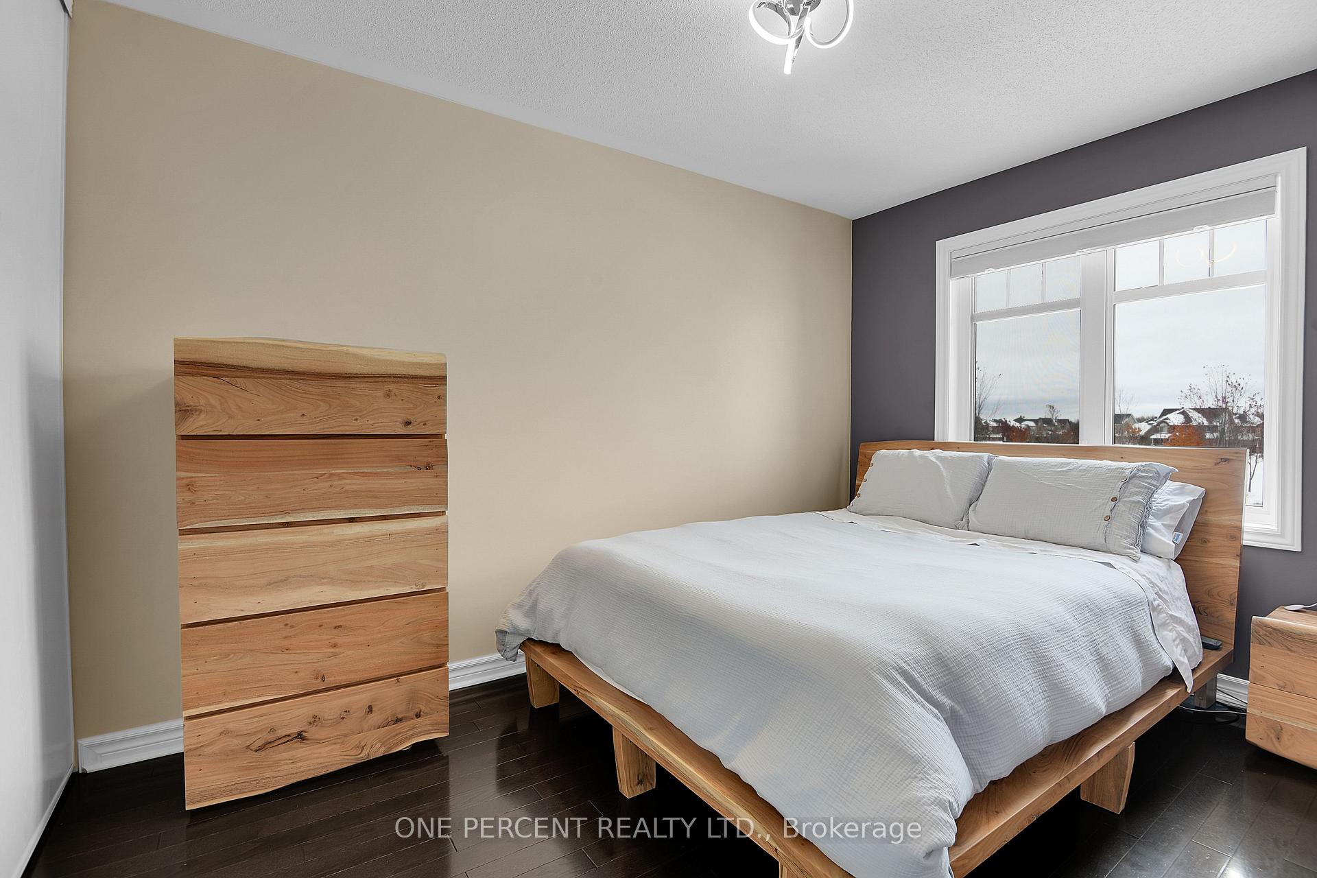 Photo 23 of 828 Ashenvale Way, Ottawa, Avalon East — HOMEH