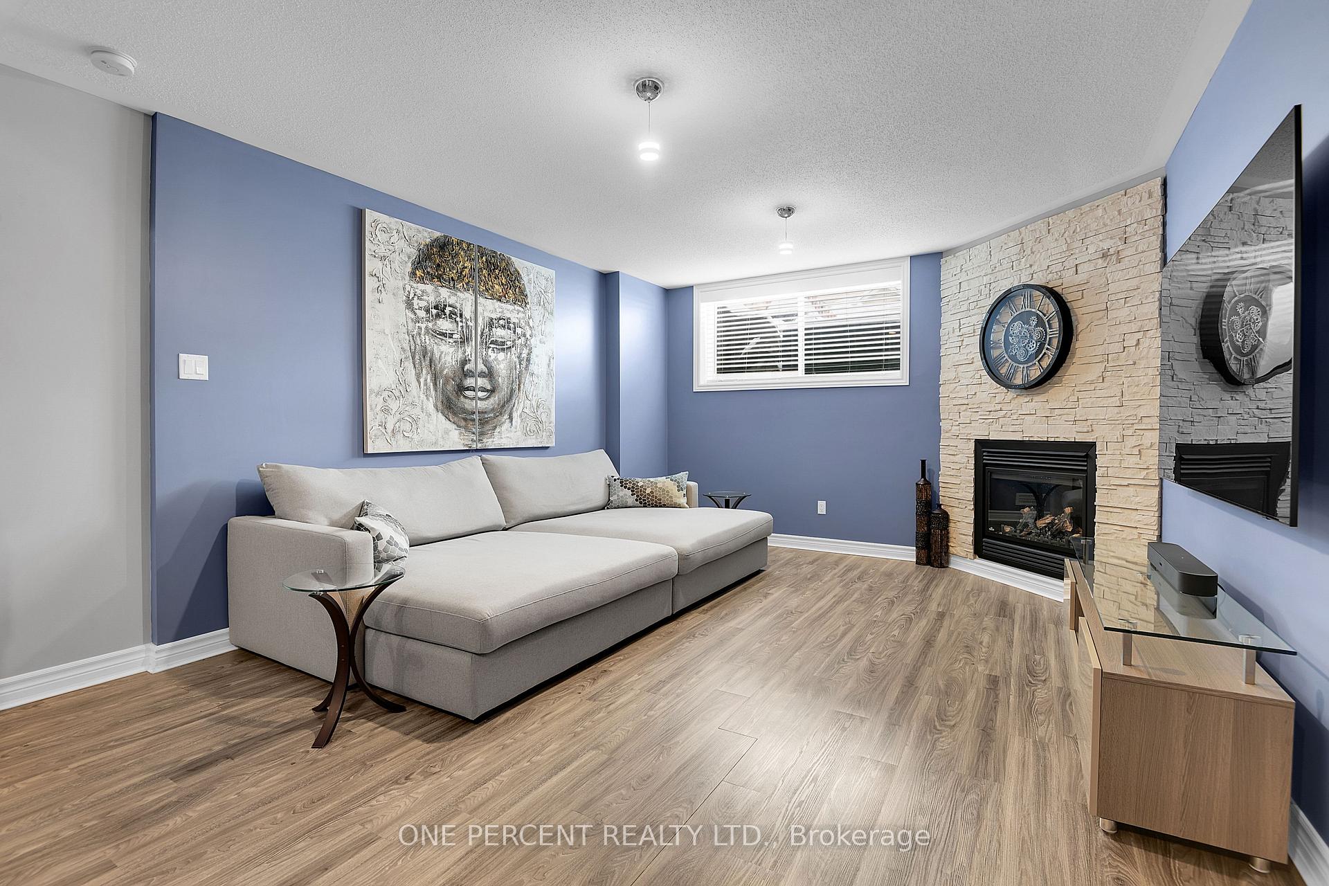 Photo 27 of 828 Ashenvale Way, Ottawa, Avalon East — HOMEH