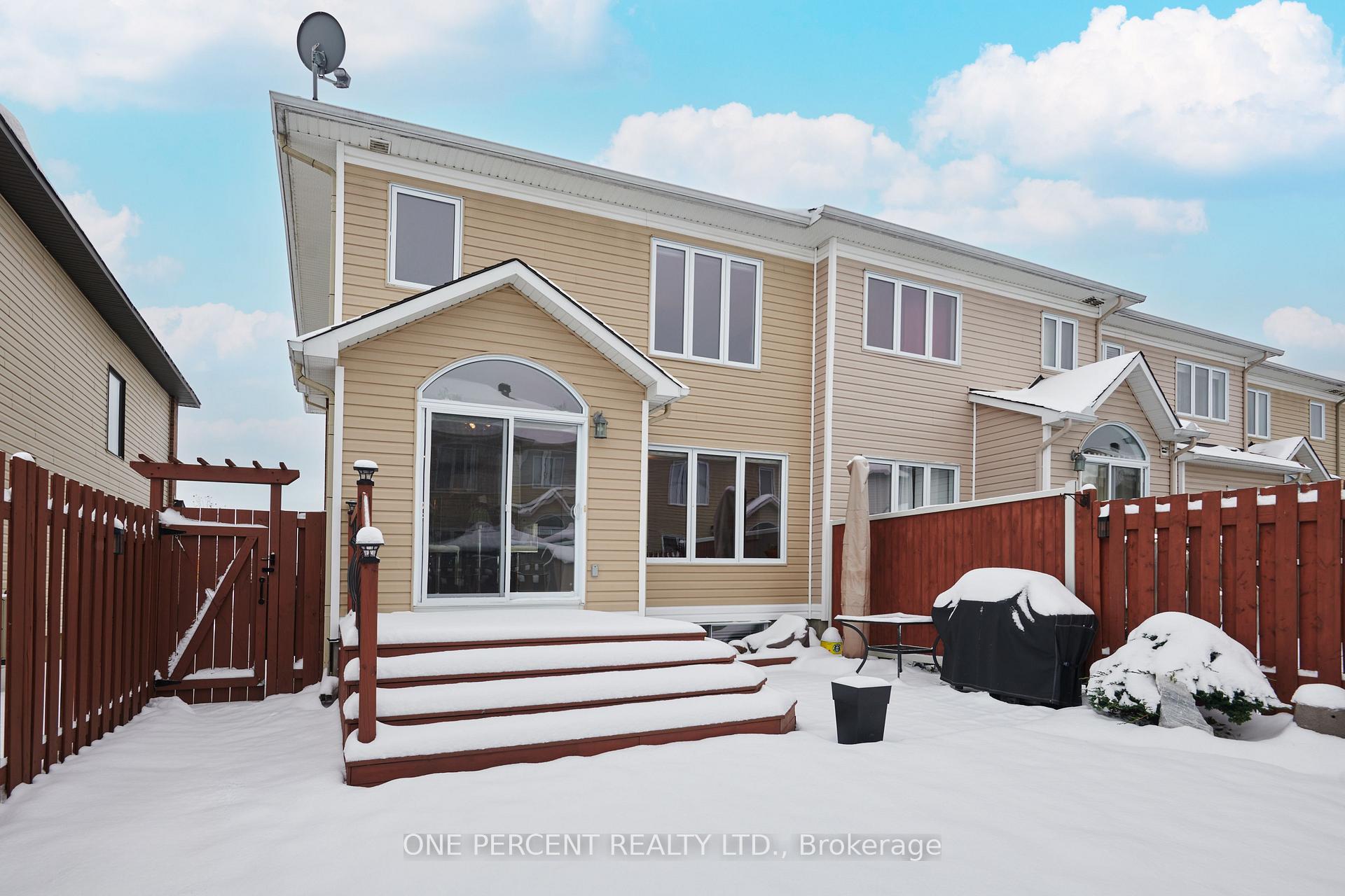 Photo 30 of 828 Ashenvale Way, Ottawa, Avalon East — HOMEH