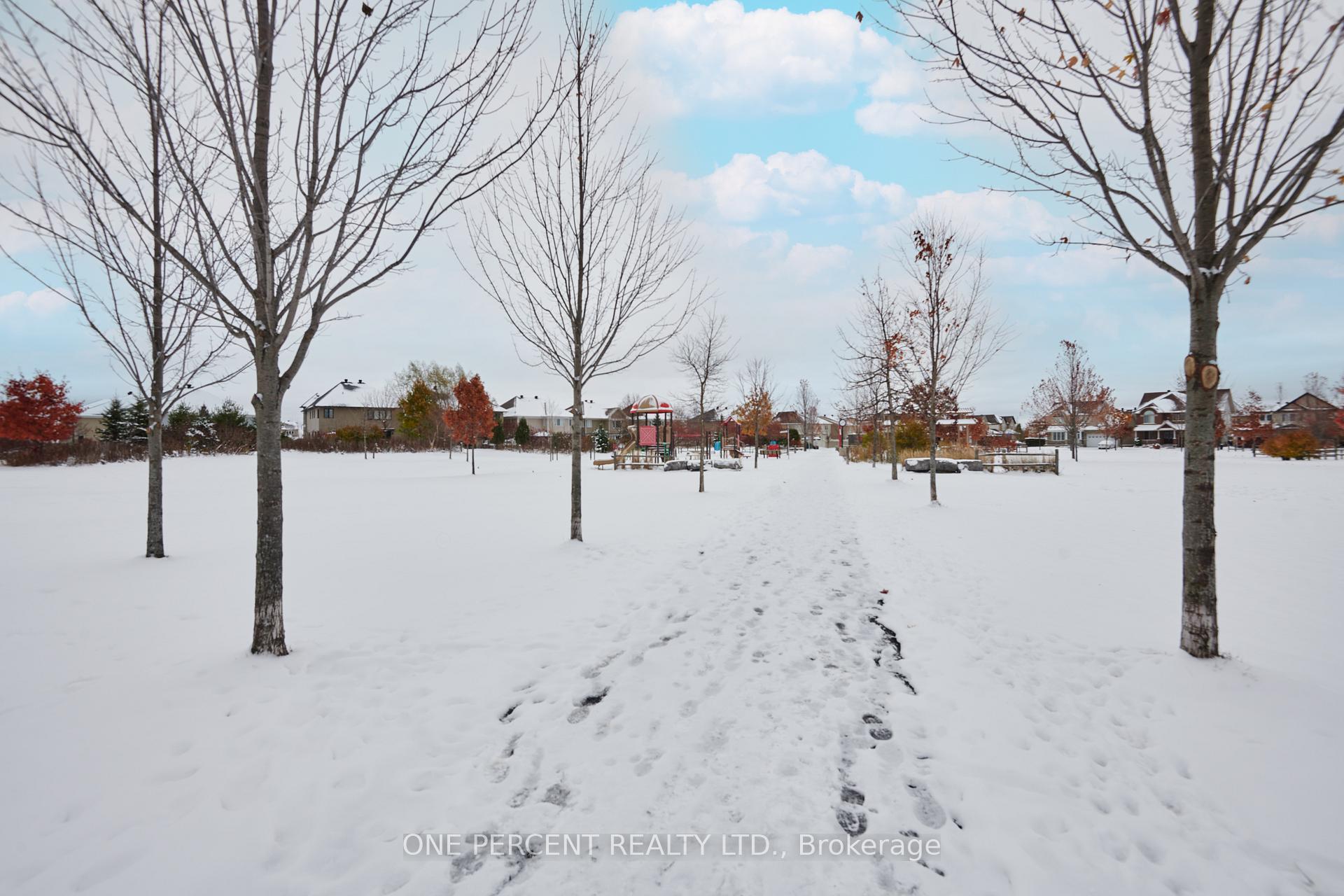 Photo 34 of 828 Ashenvale Way, Ottawa, Avalon East — HOMEH