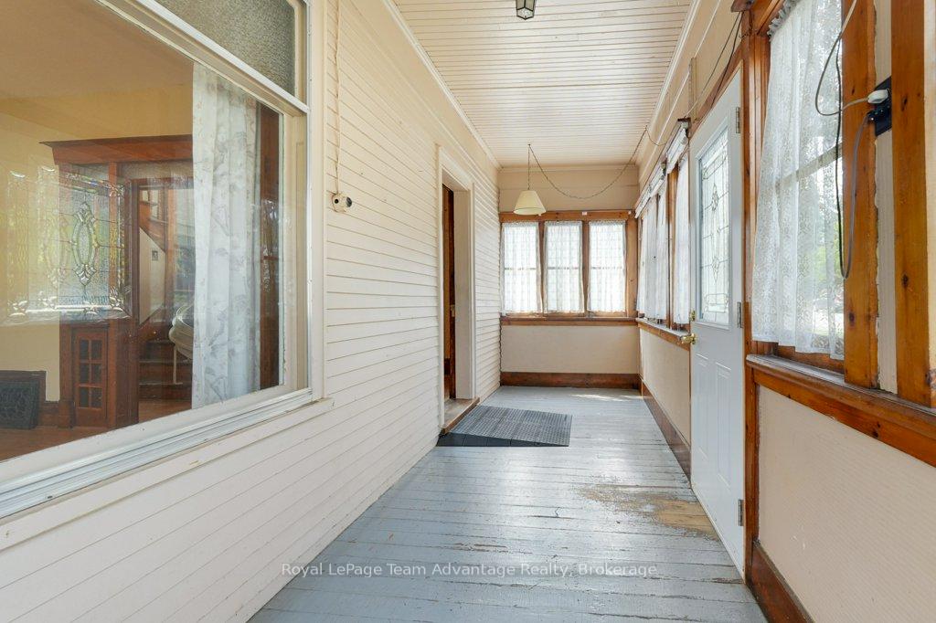 Photo 7 of 71 Gibson Street, Parry Sound — HOMEH