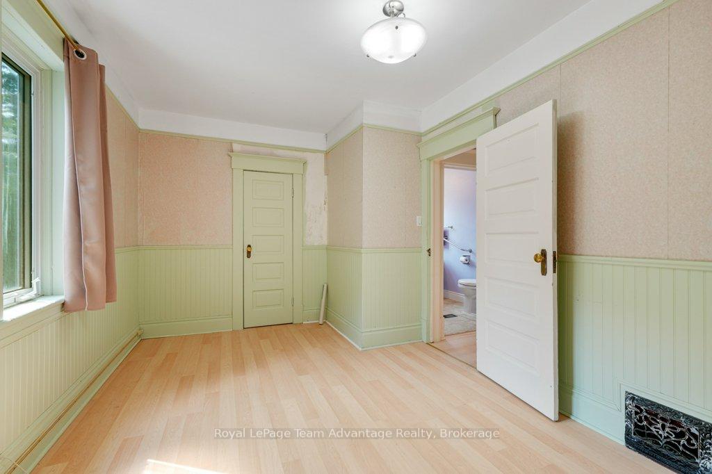 Photo 19 of 71 Gibson Street, Parry Sound — HOMEH