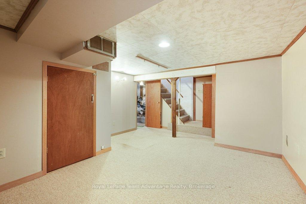 Photo 24 of 71 Gibson Street, Parry Sound — HOMEH