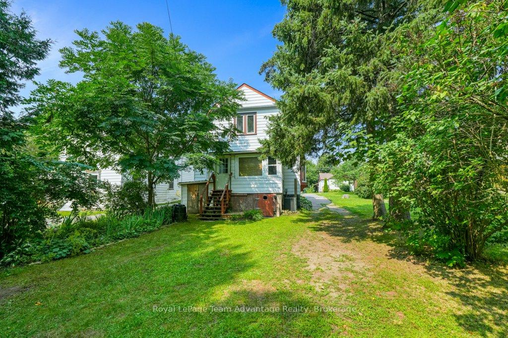 Photo 28 of 71 Gibson Street, Parry Sound — HOMEH